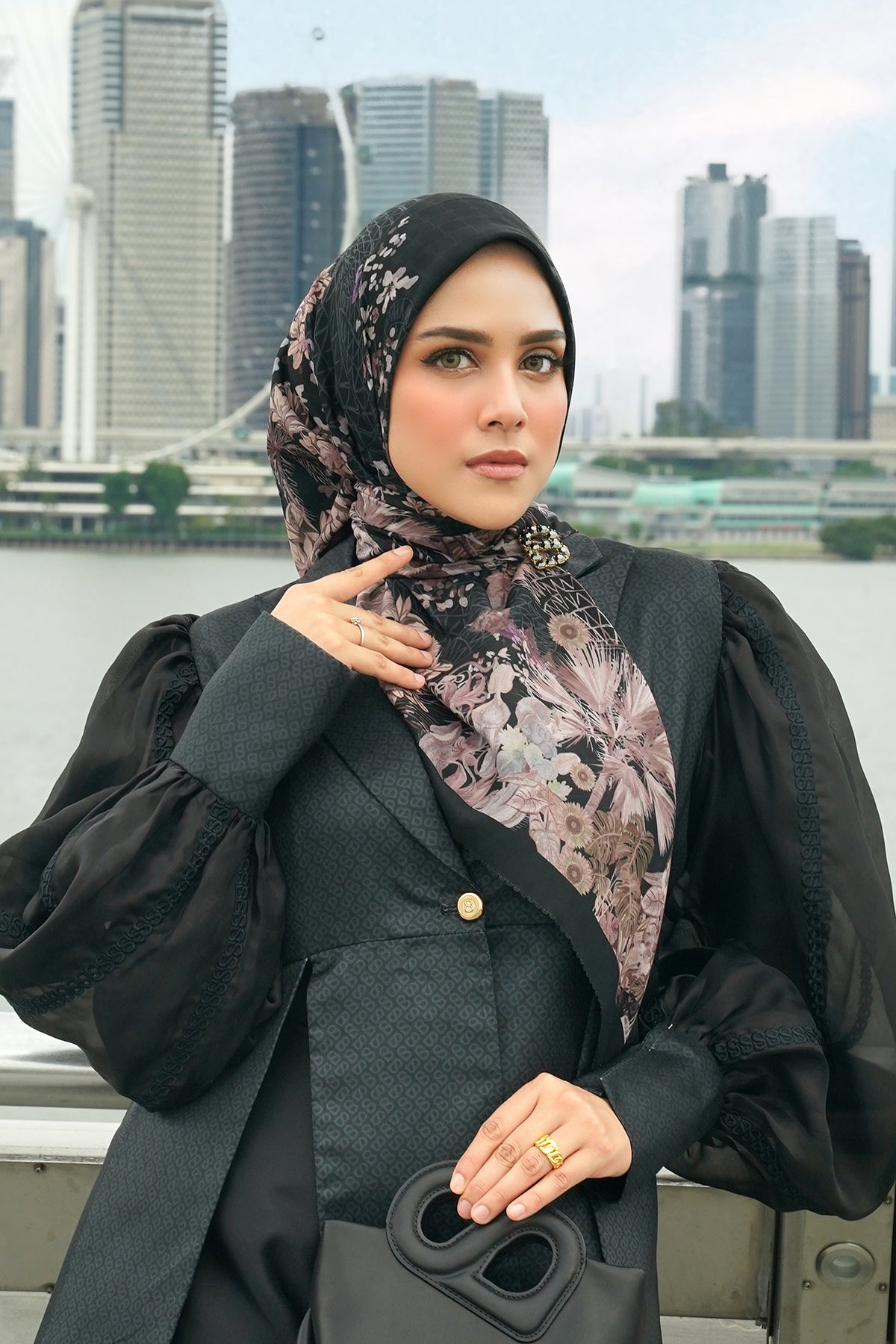 Singapur Meydanı - Siyah Kahve