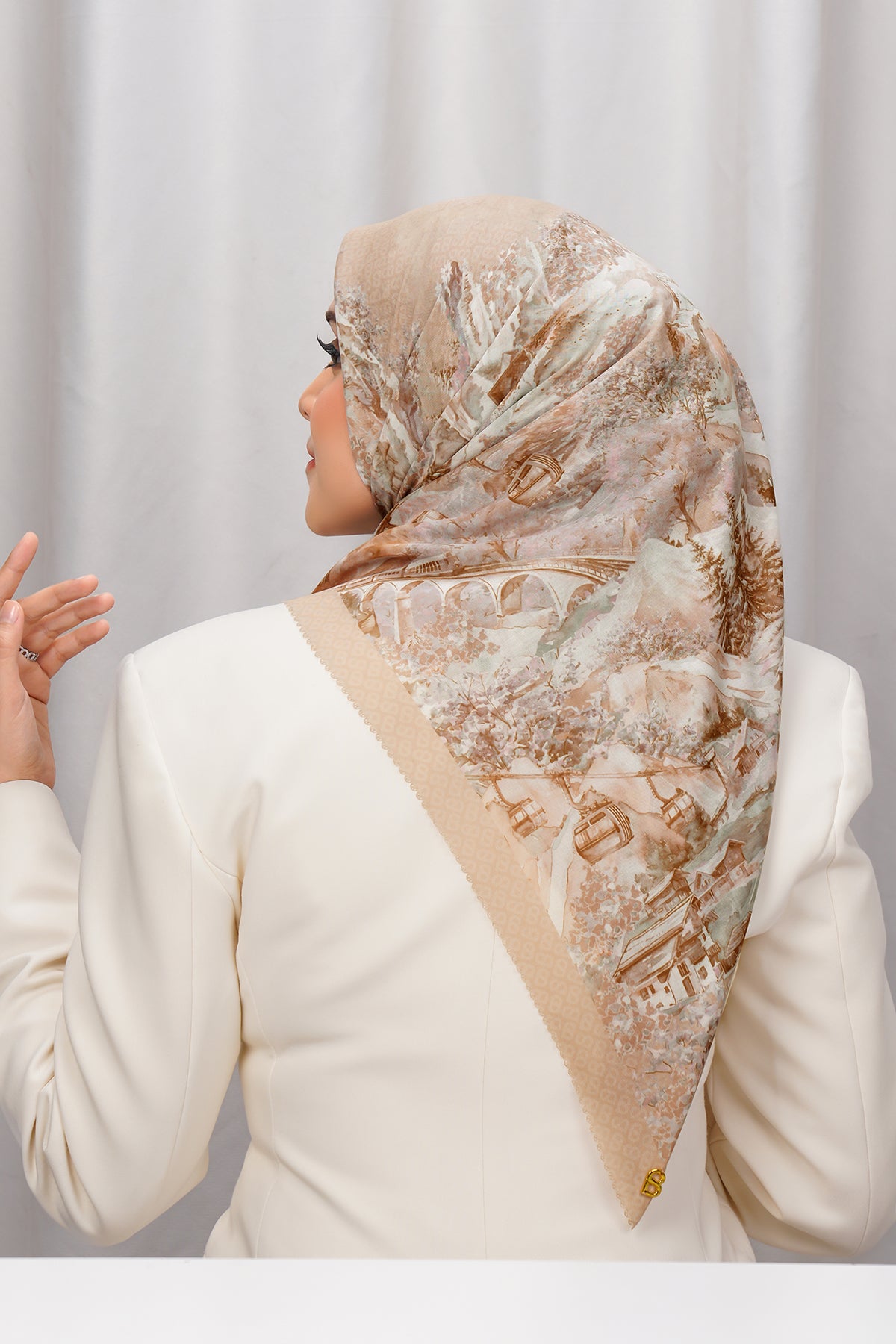 İsviçre Meydanı - Stonecrop