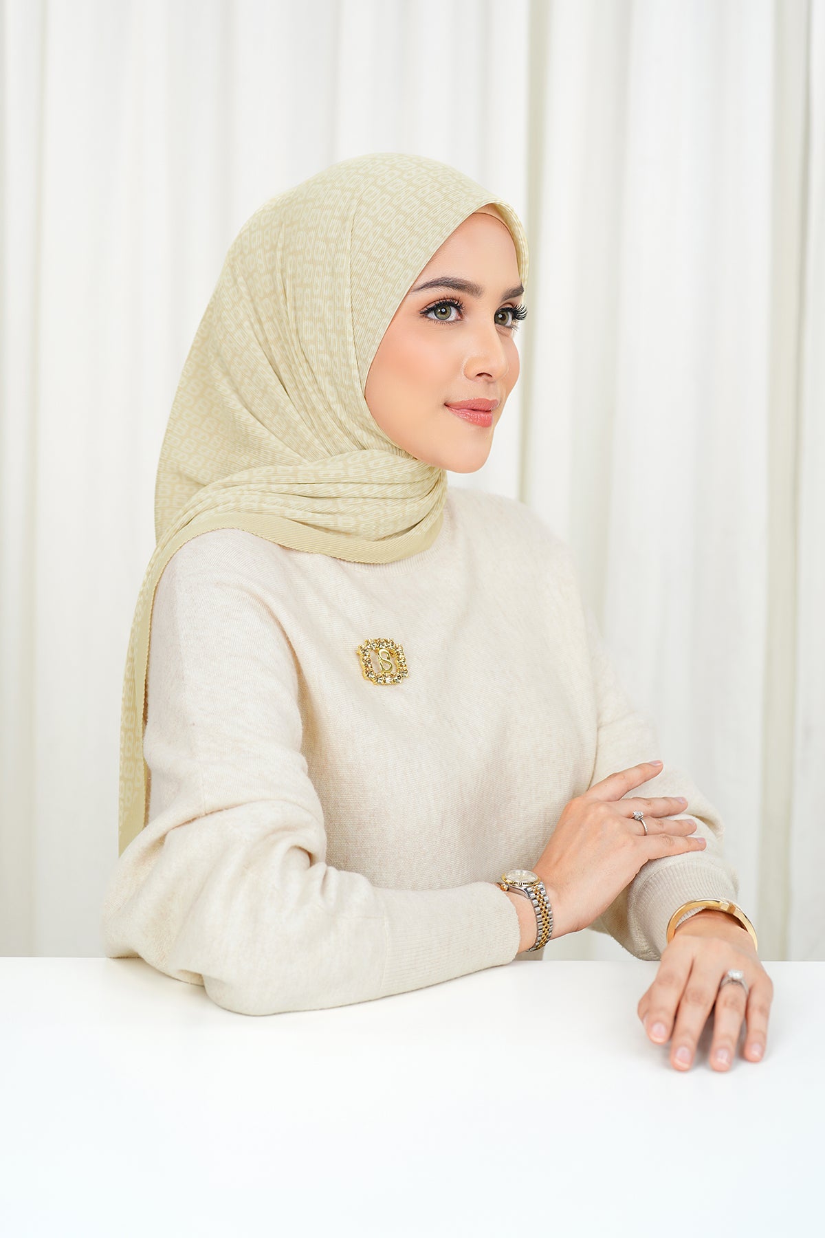 Tapis Pleated Square - Ivory