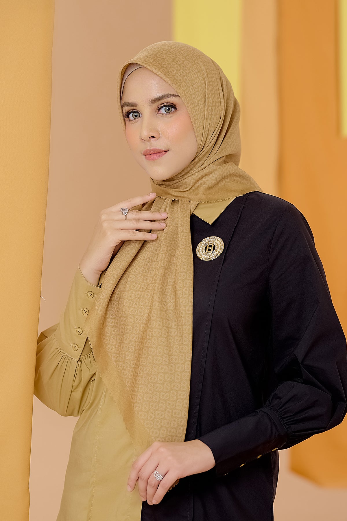 The Tapis Square - Narcissus