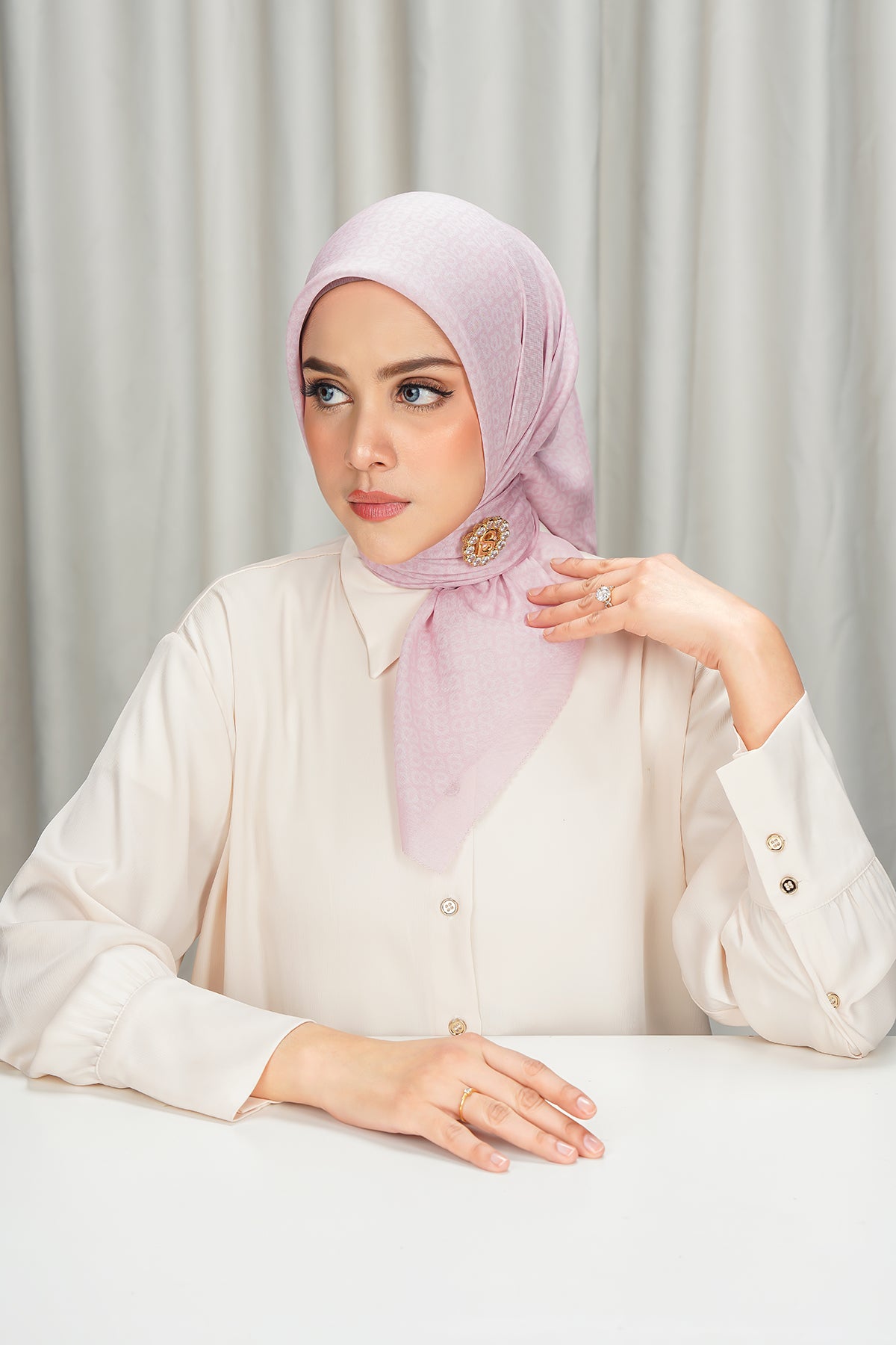 Tapis Square - Rose Quartz