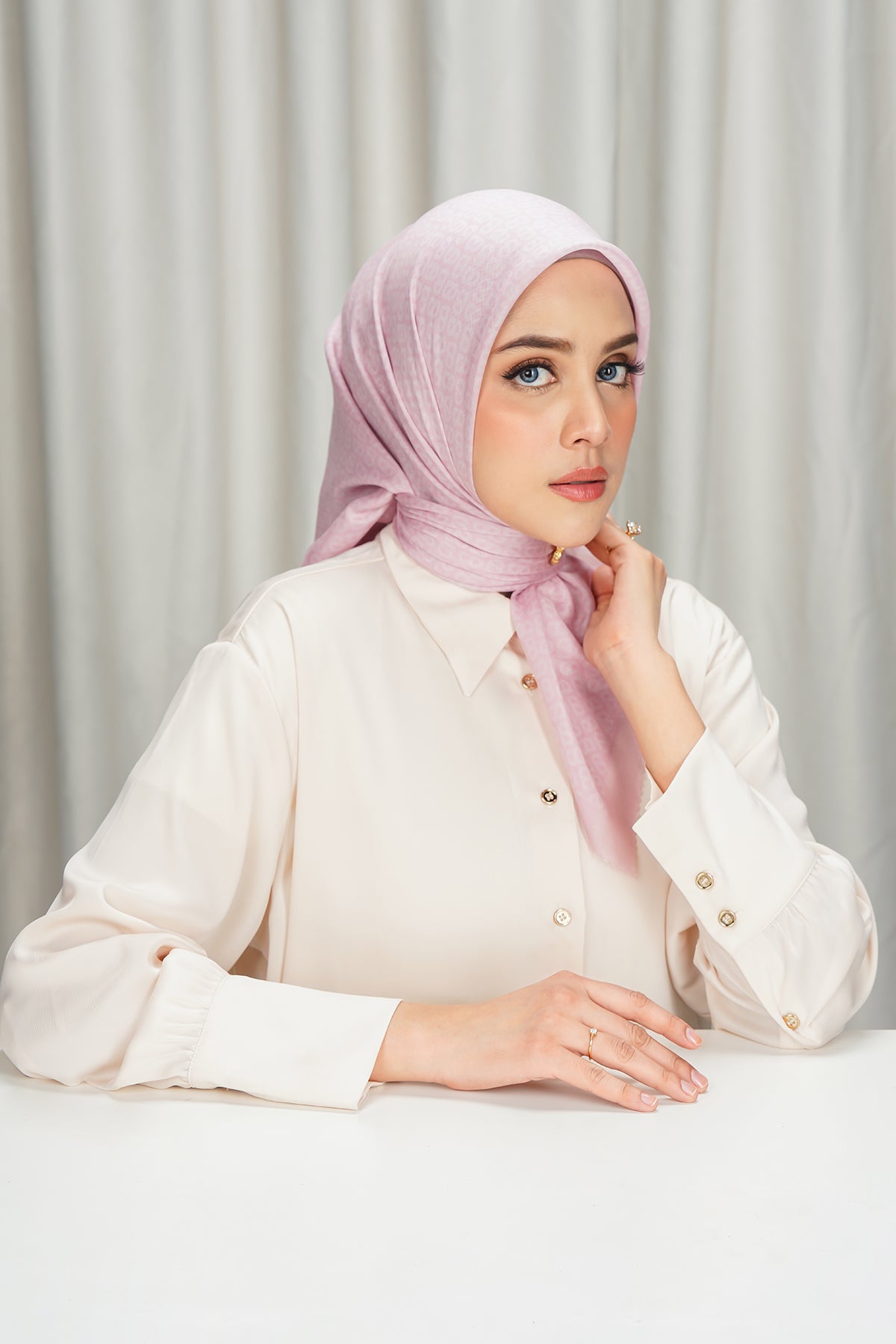 Tapis Square - Rose Quartz