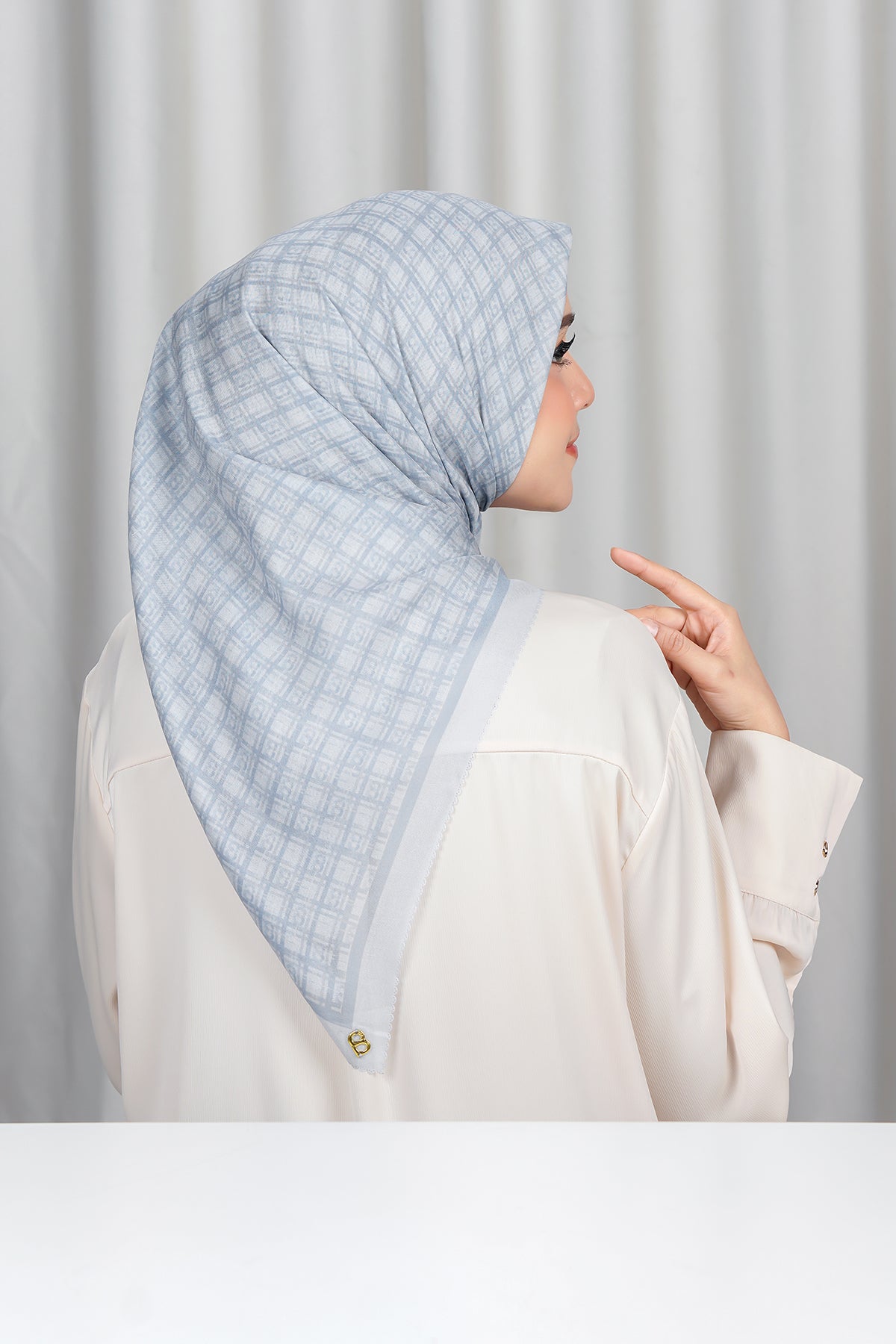 The Grid Square - Blue Fog