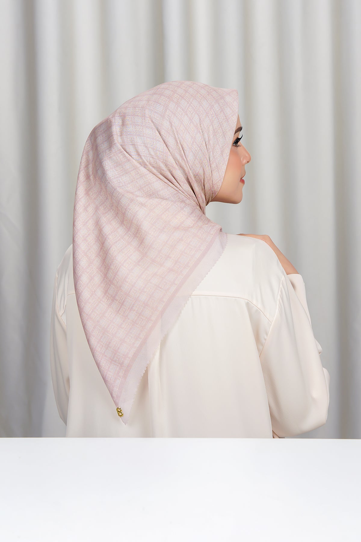 The Grid Square - Shell