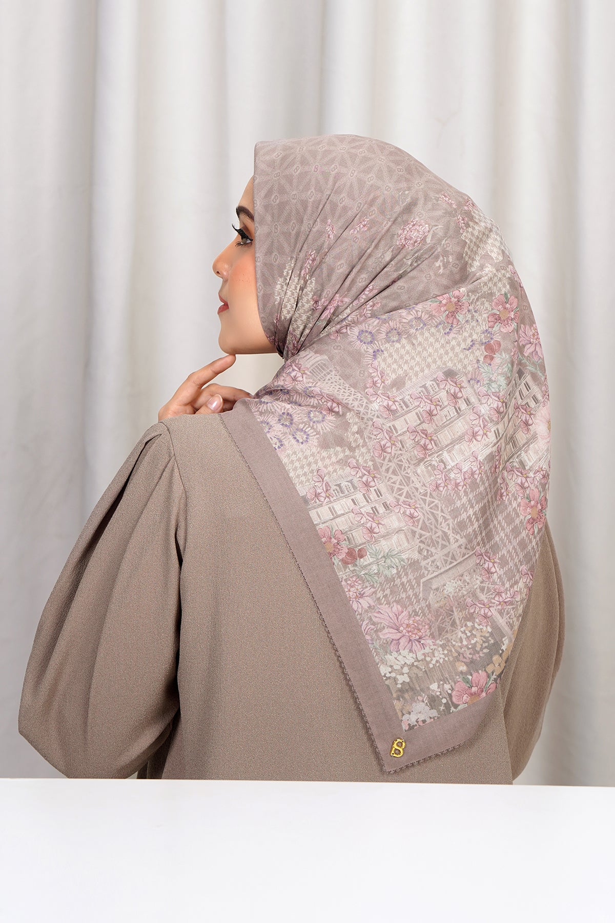 The Parisian 2.0 Square - Chocolat