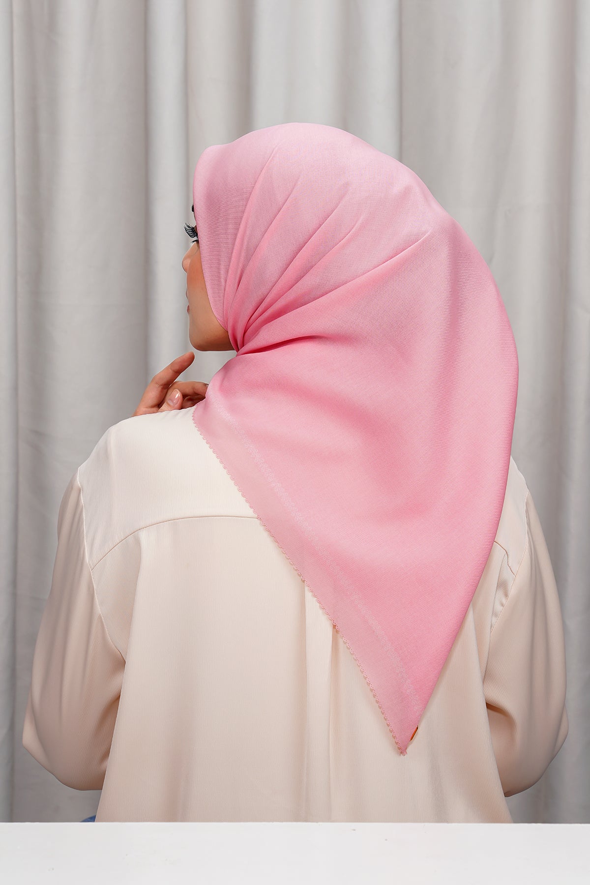 Today's Scarf - Crystal Rose