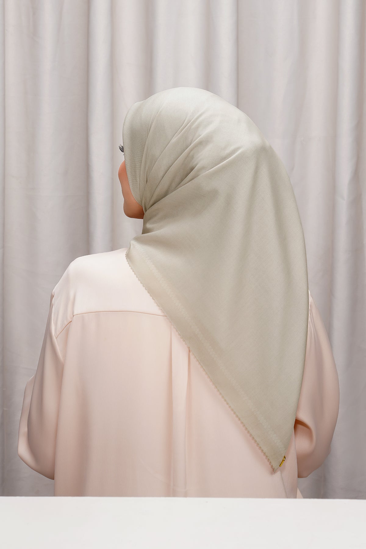 Today's Scarf - Oatmeal