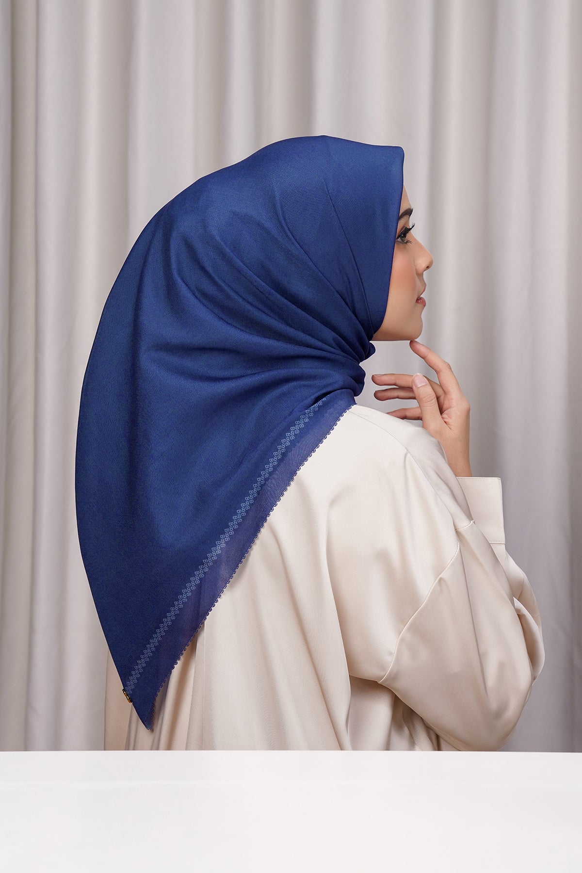 Bugünün Eşarbı - Ocean Cavern