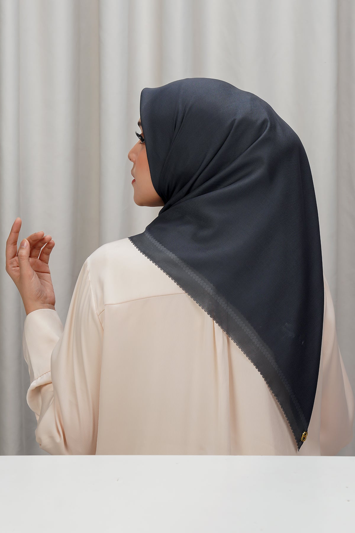 Today's Scarf - Pirate Black