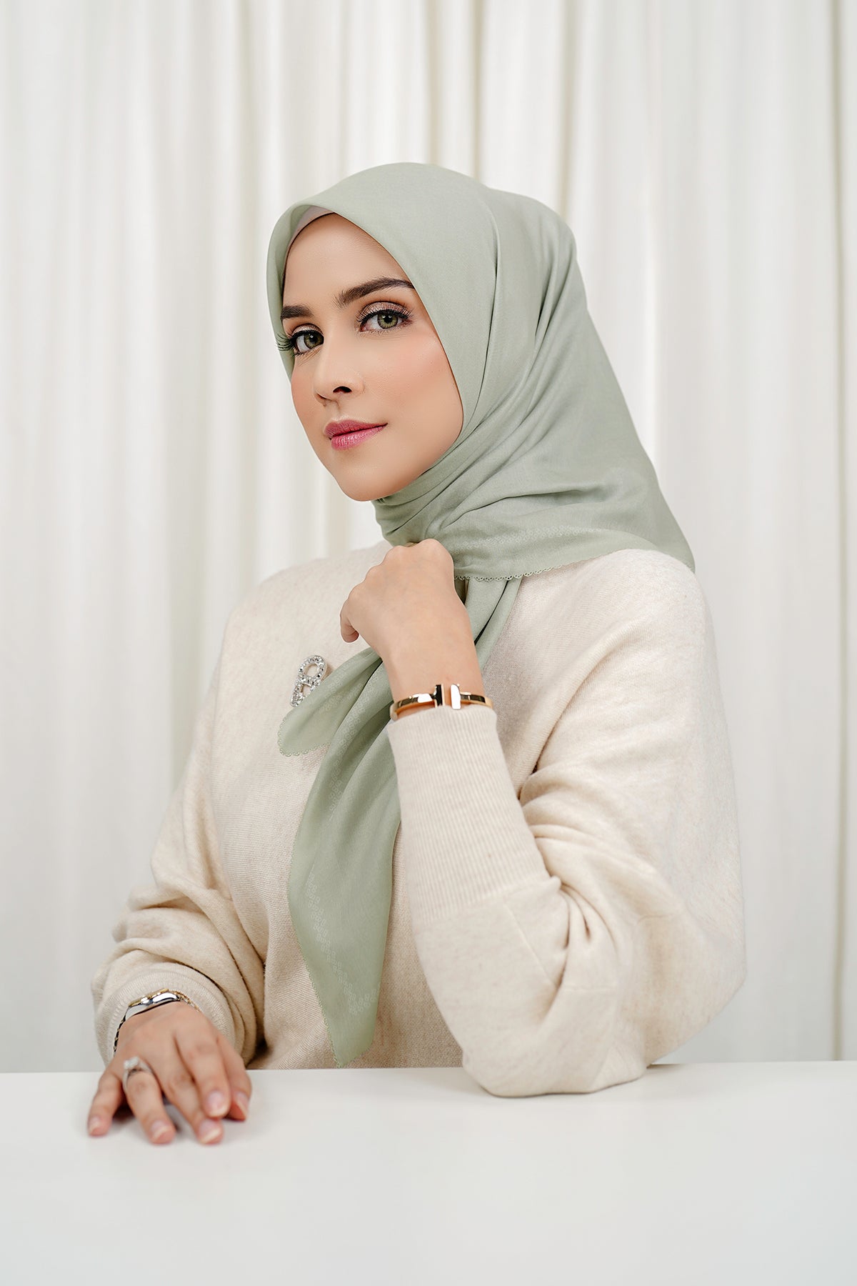 Today's Scarf - Silver Lining