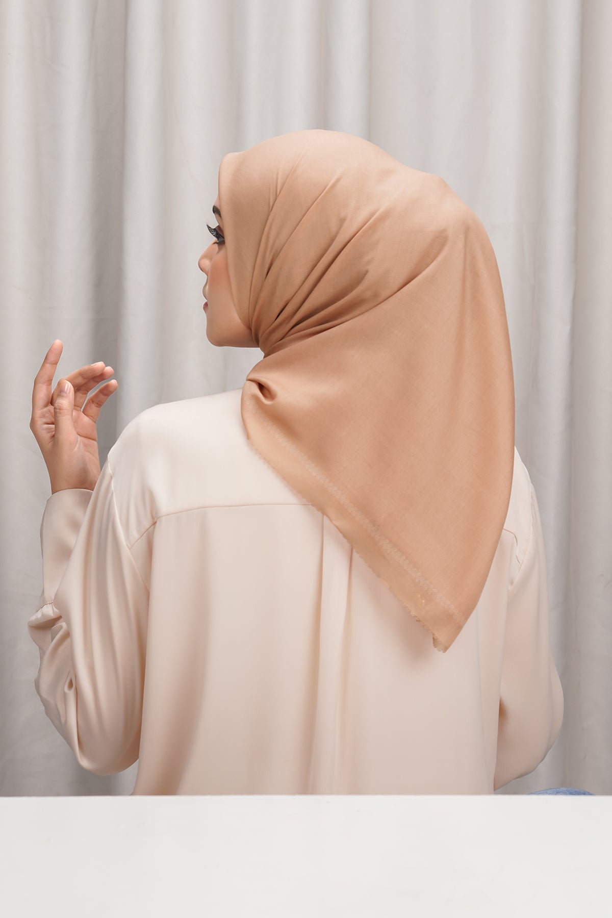 Today's Scarf - Toast