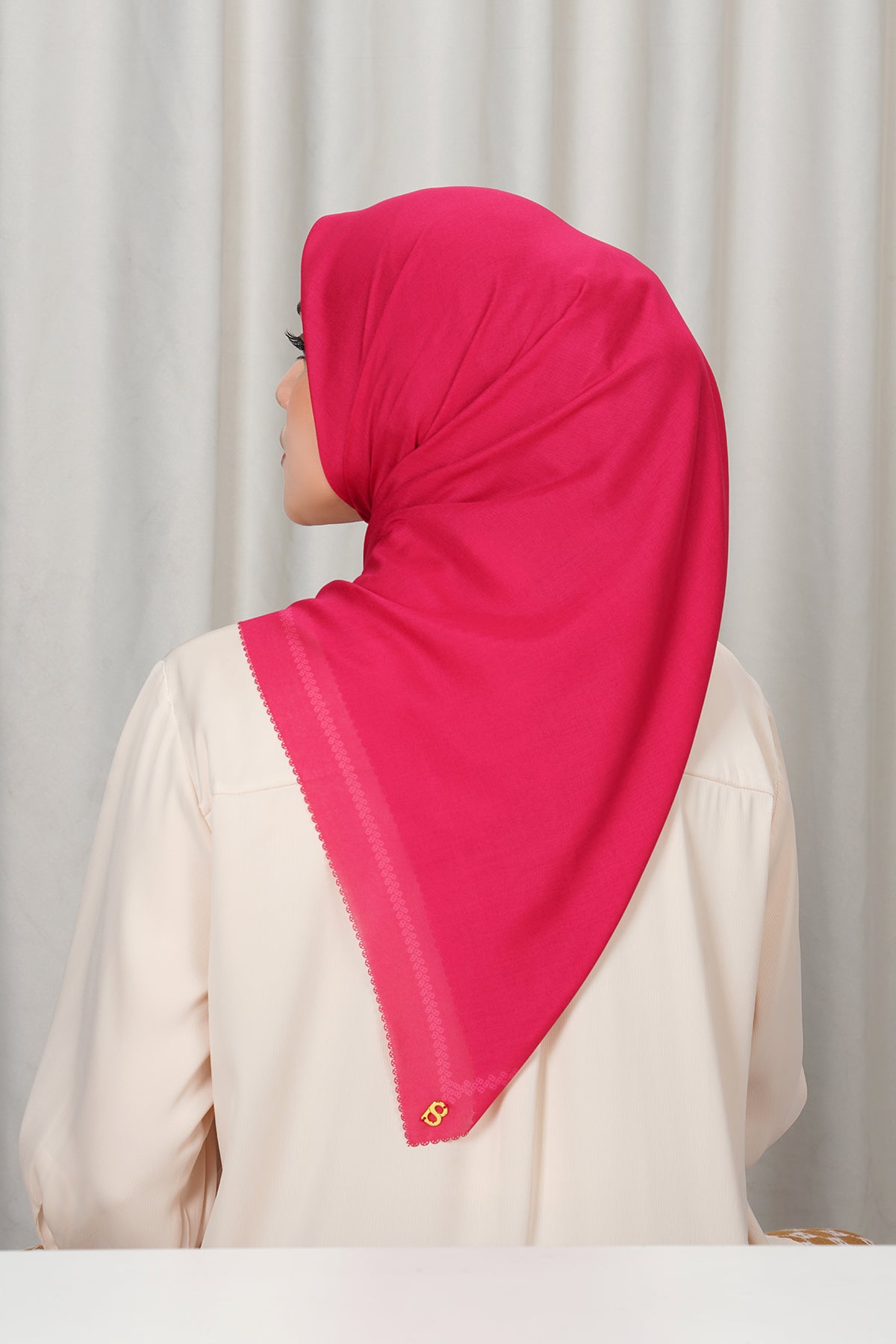 Today's Scarf - Viva Magenta