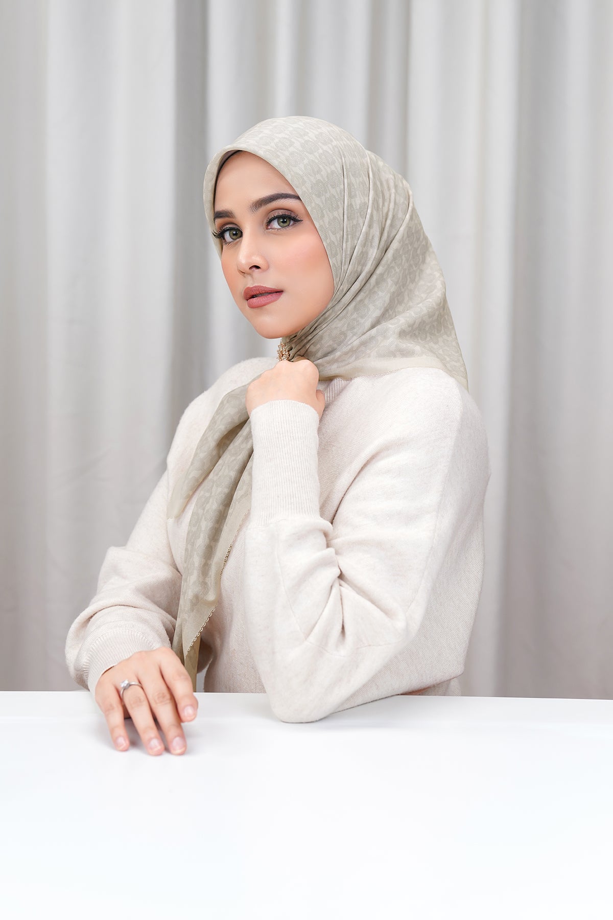 Wicker Voile Square - Birch