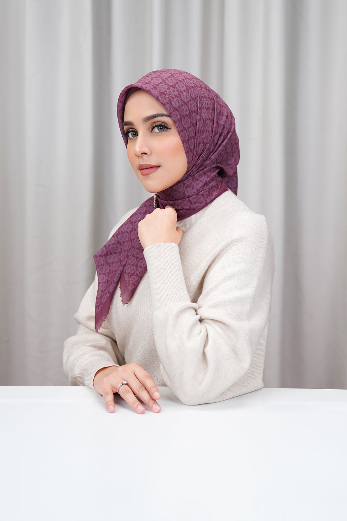 Hasır Voile Kare - Bordo