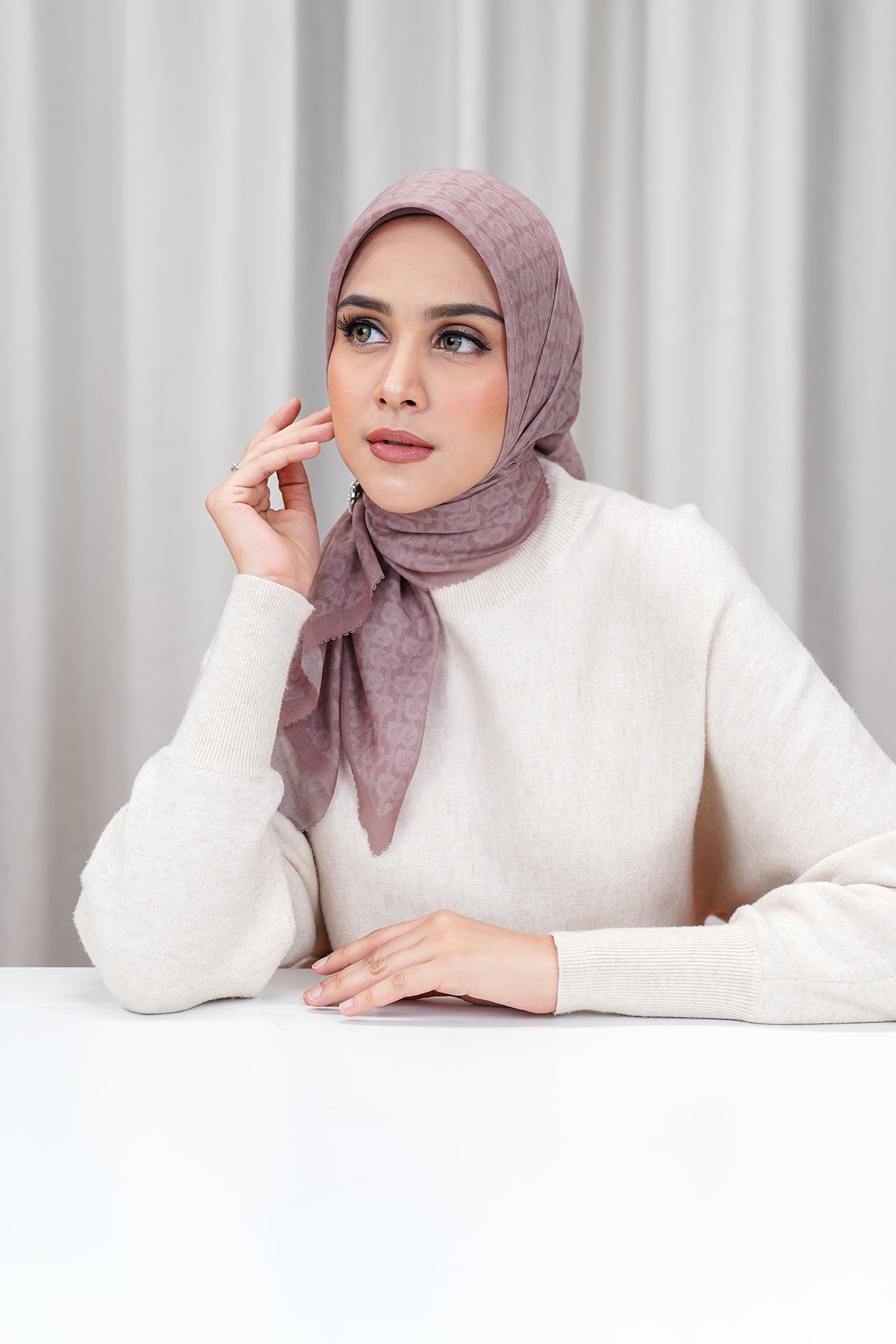 Hasır Voile Kare - Burlwood