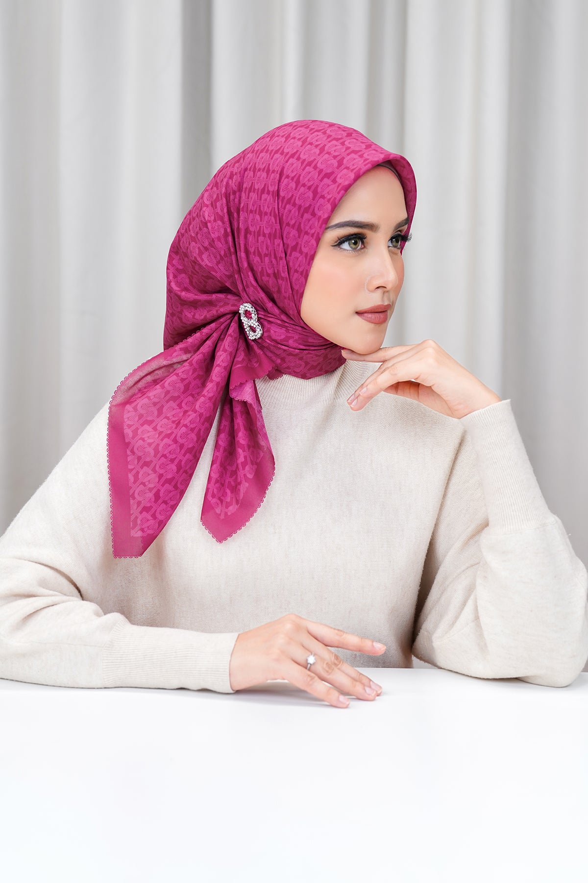 Hasır Voile Kare - Kirazlar Jubilee