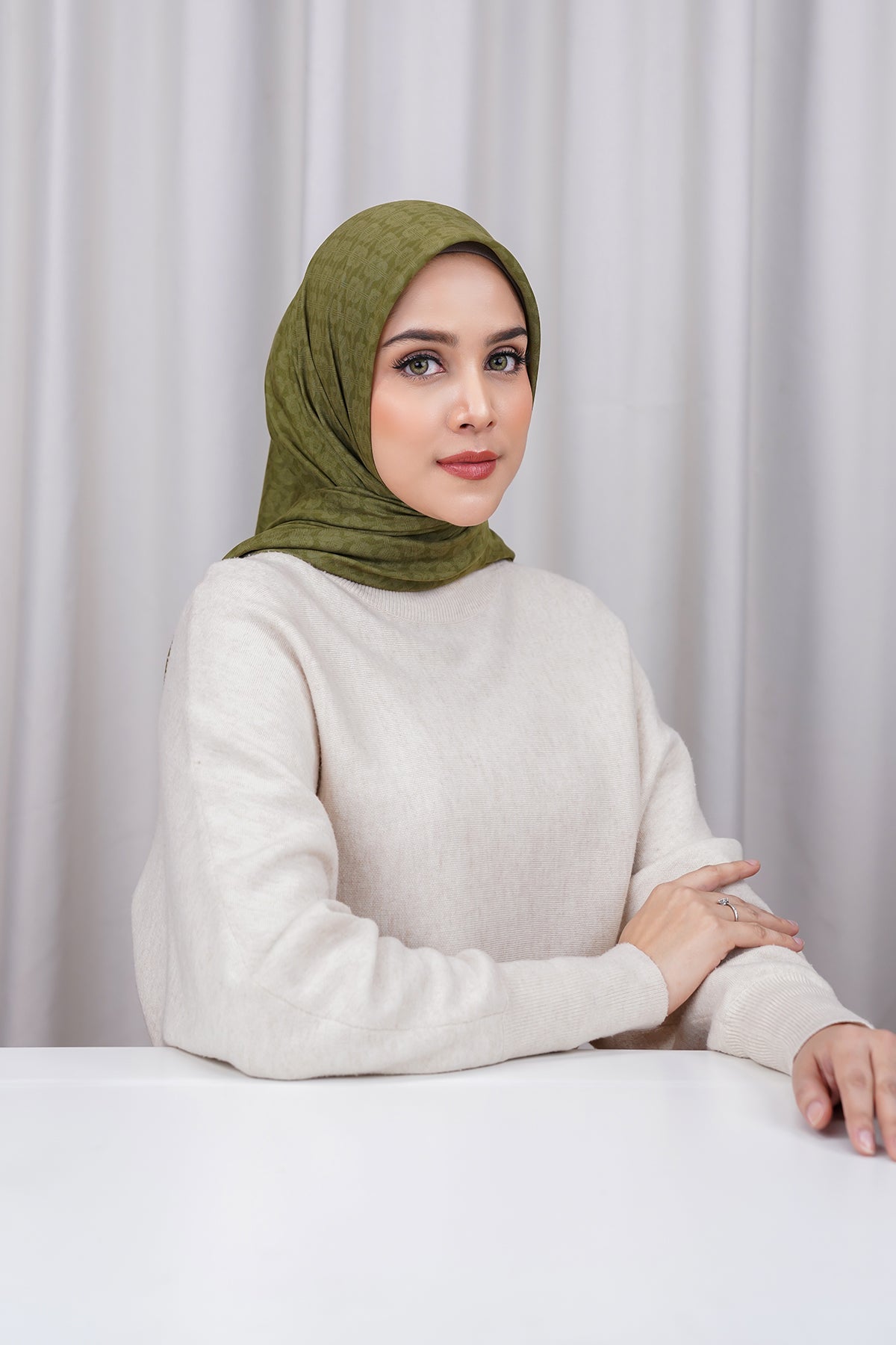 Hasır Vual Kare - Köknar Yeşili