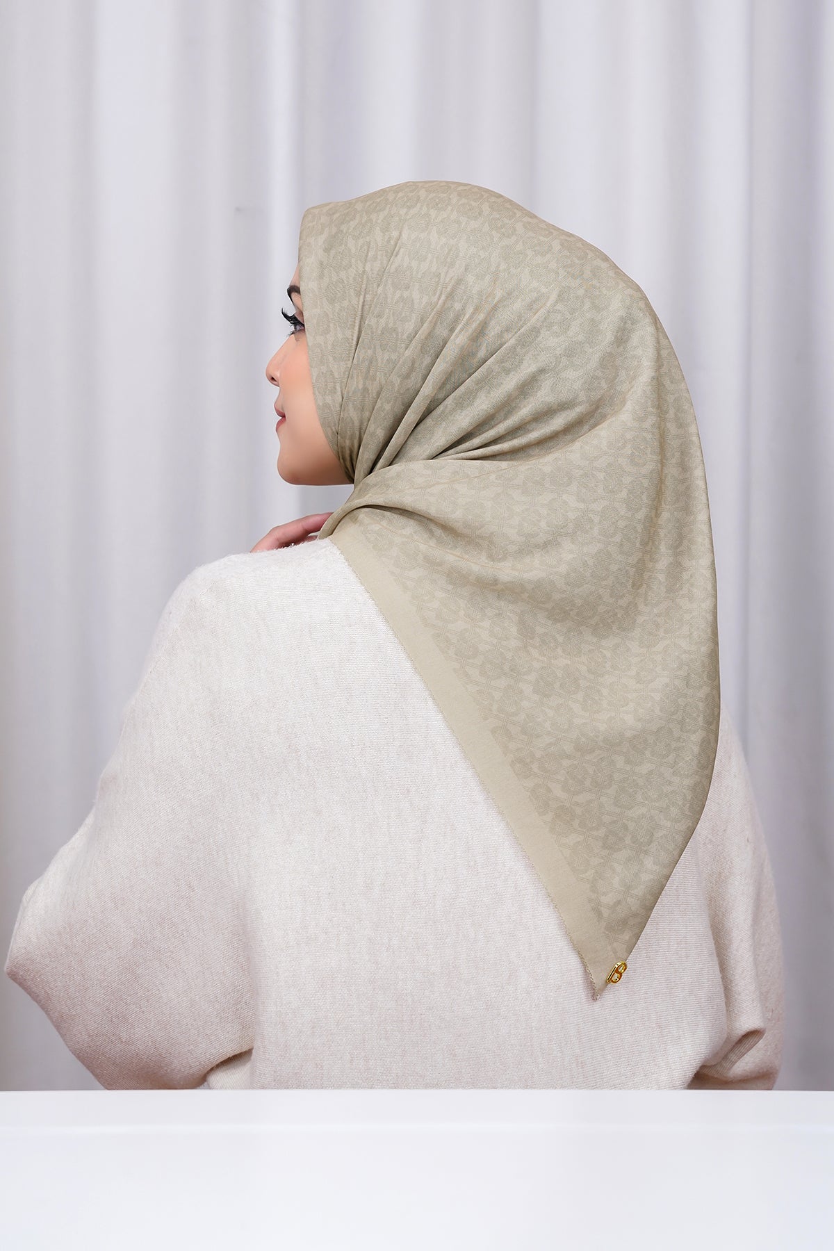 Wicker Voile Square - Sesame