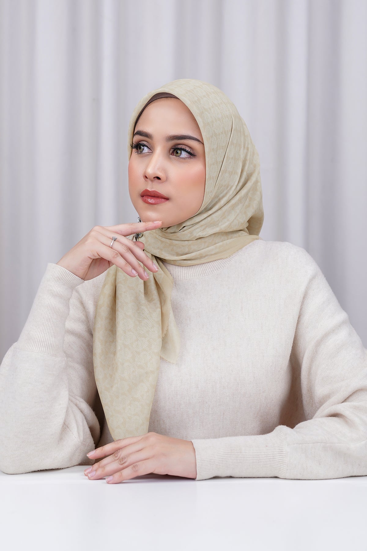 Wicker Voile Square - Soybean