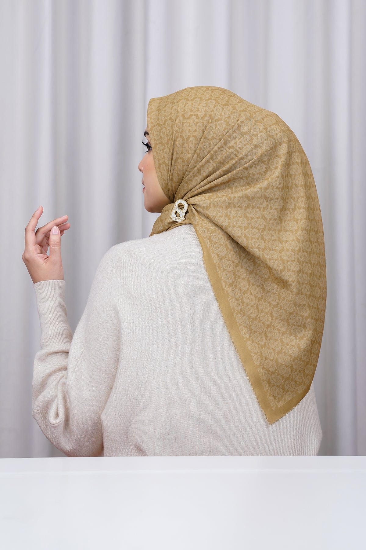 Hasır Voile Kare - Ağaç Çalıkuşu