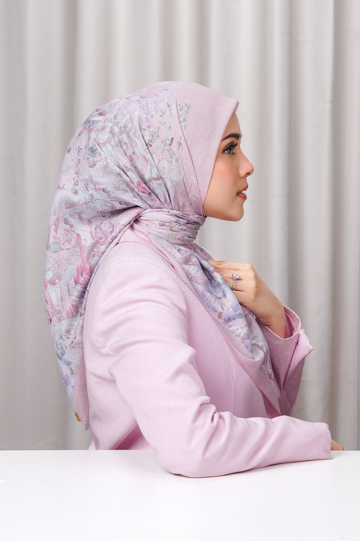 Yucca Meydanı - Cholla