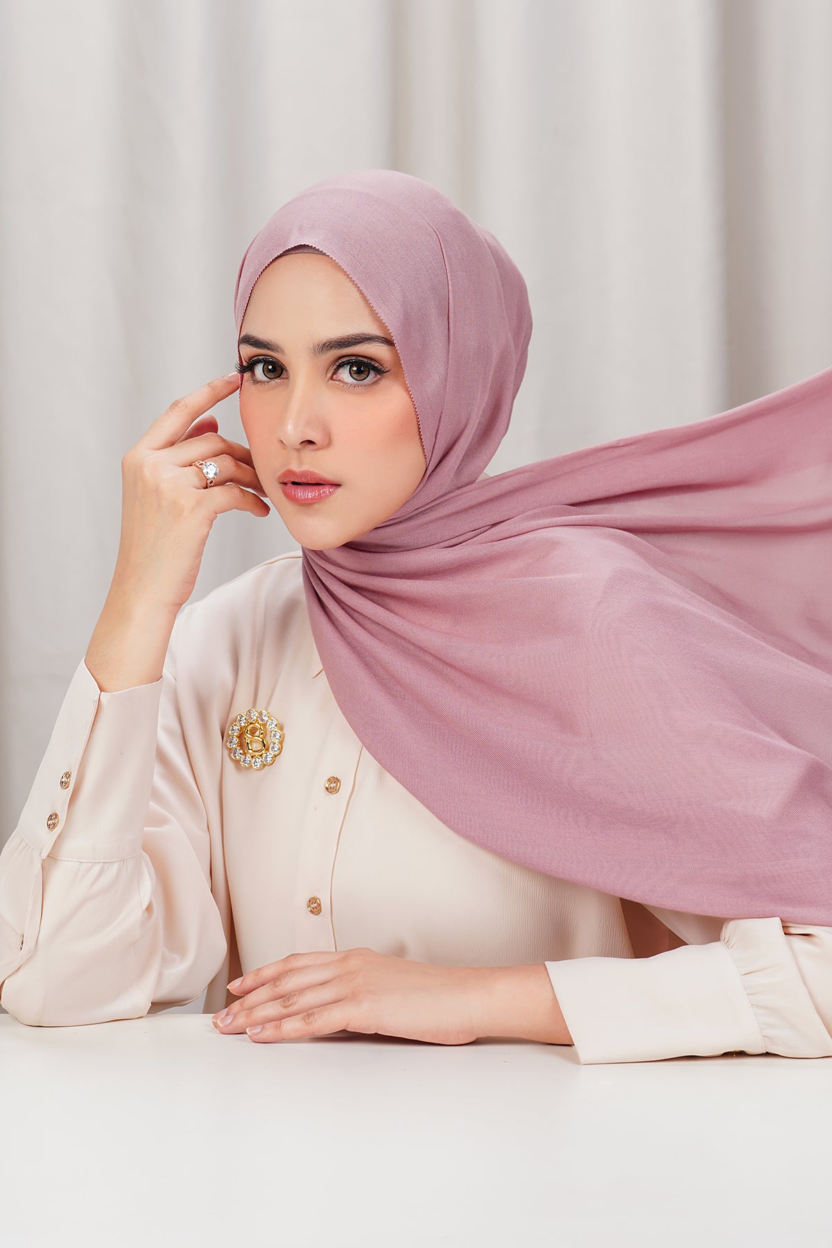 Yura Shawl - Misty Rose