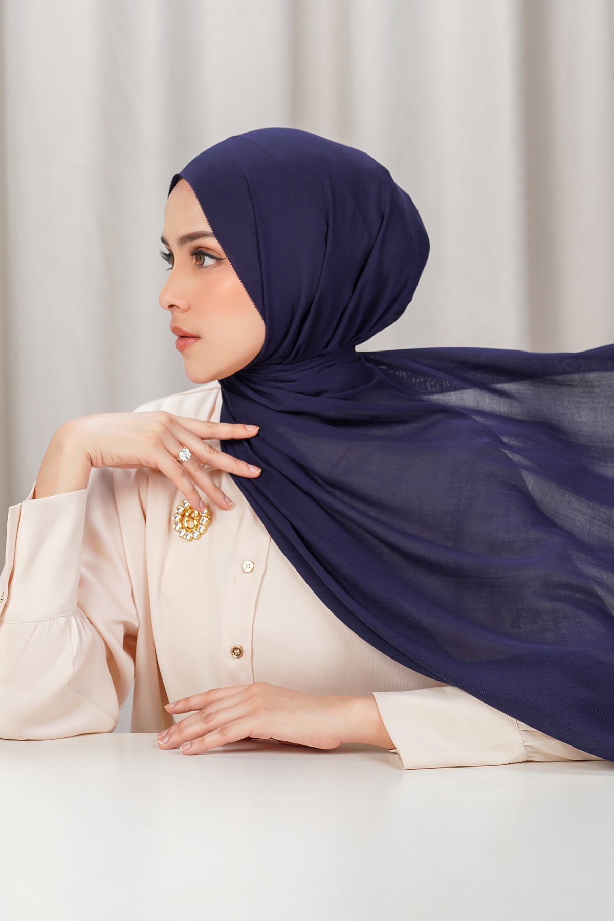 Yura Şal - Lacivert