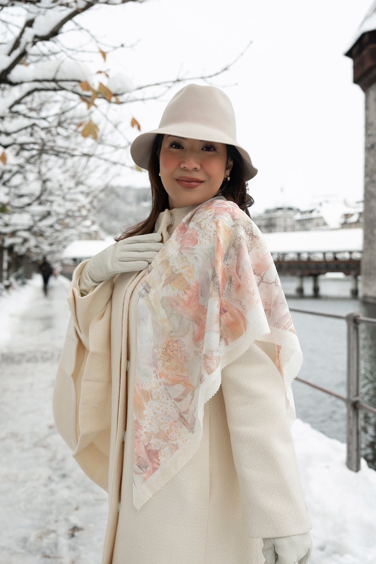 Switzerland Square - Avens