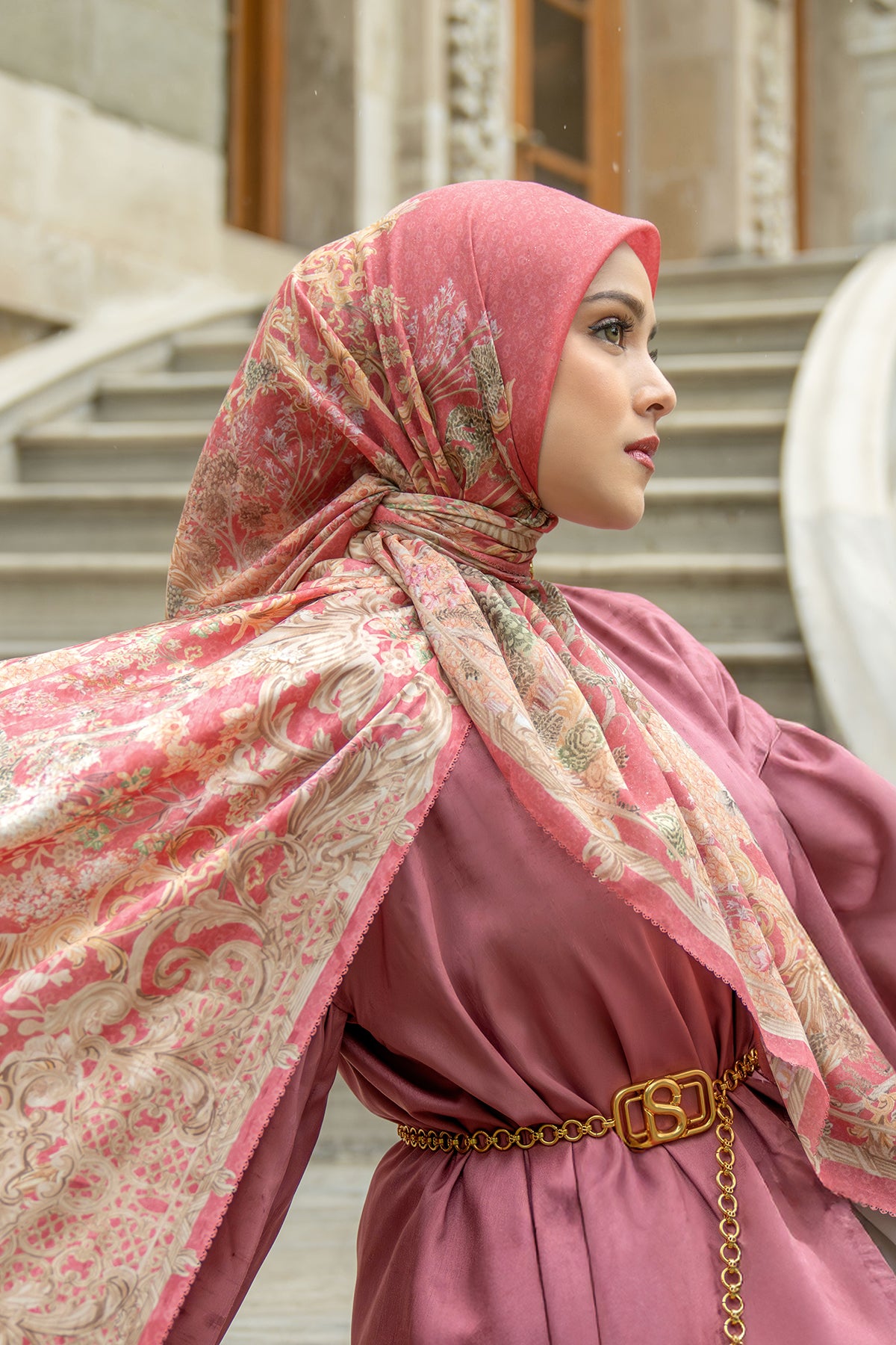 The Palace Voile Square - Blossom