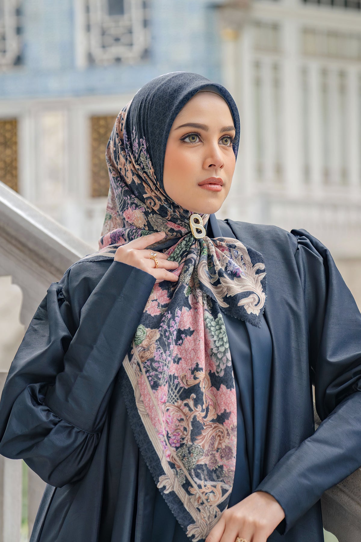 The Palace Voile Square - Splendor