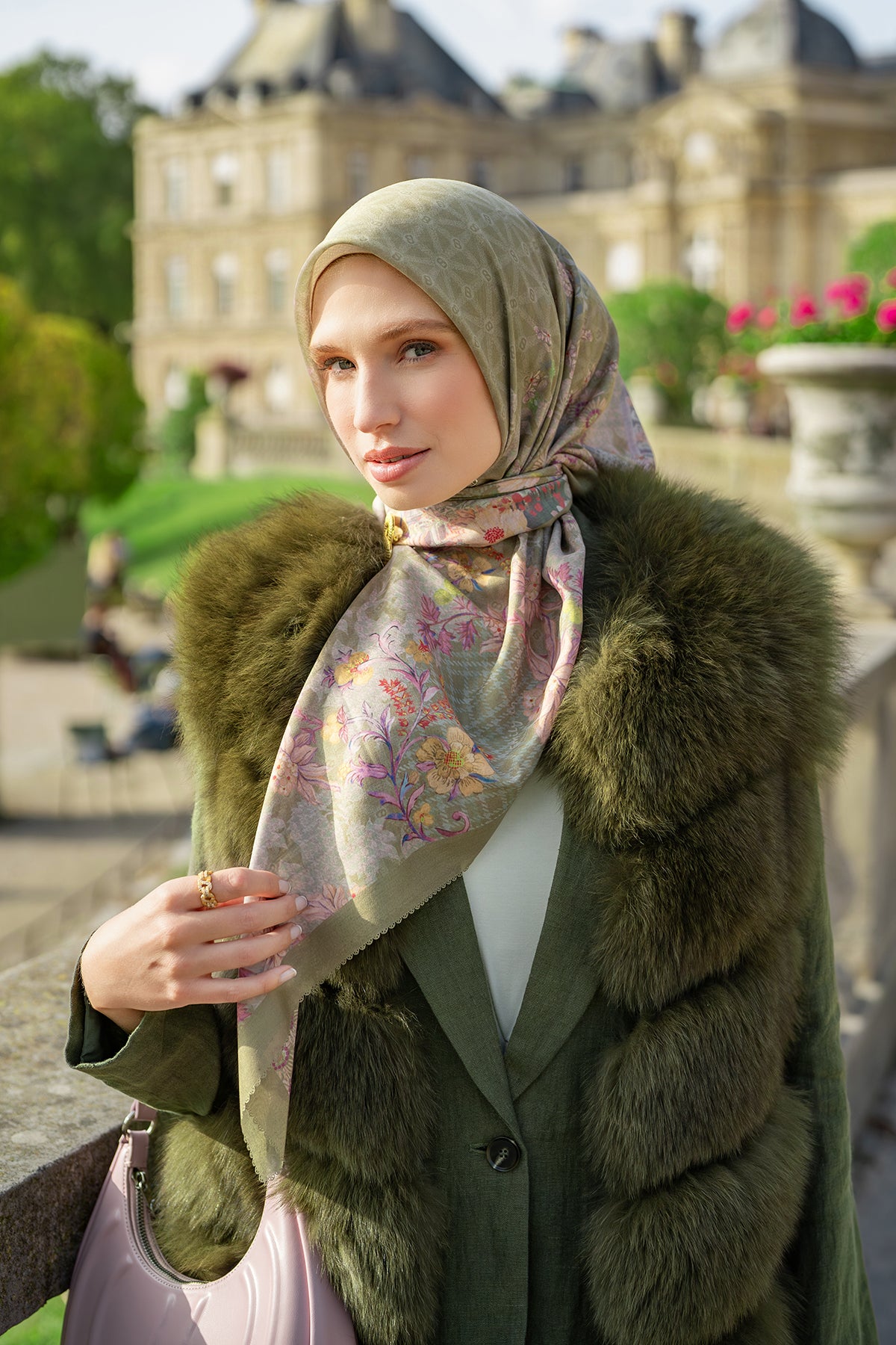 The Parisian 2.0 Square - Feuille