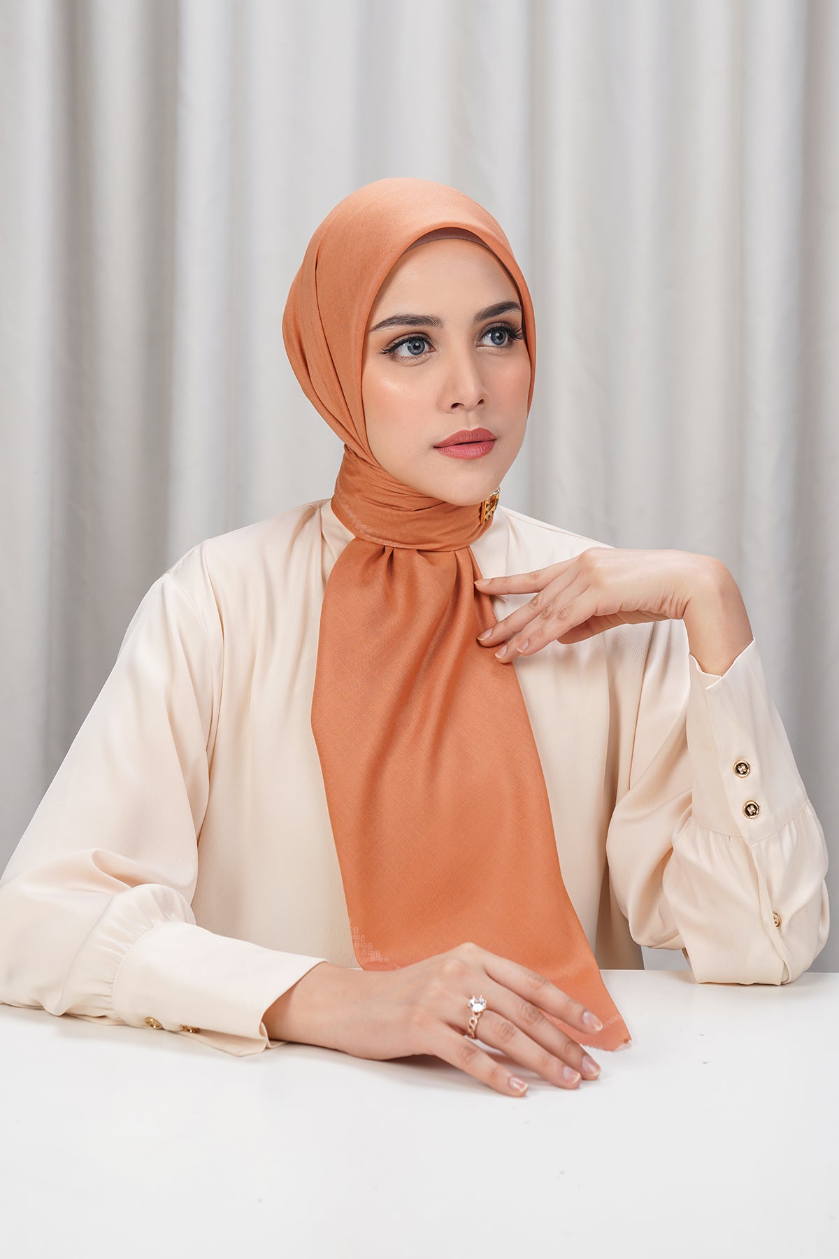 Today's Scarf - Caramel