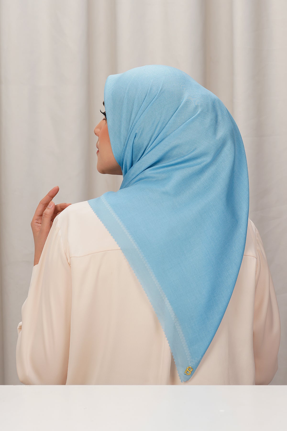 Today's Scarf - Sky Blue