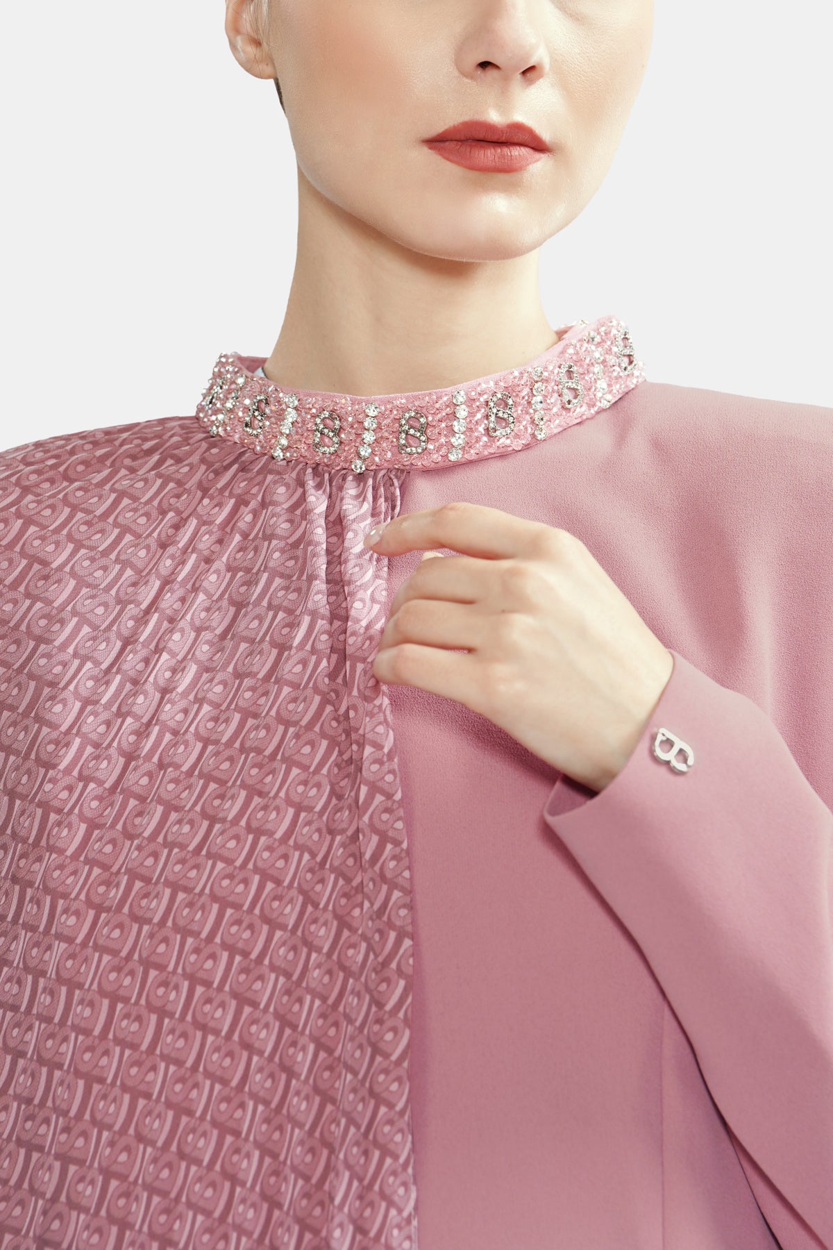 Bimu Pleated Cape Dress - Ekinezya