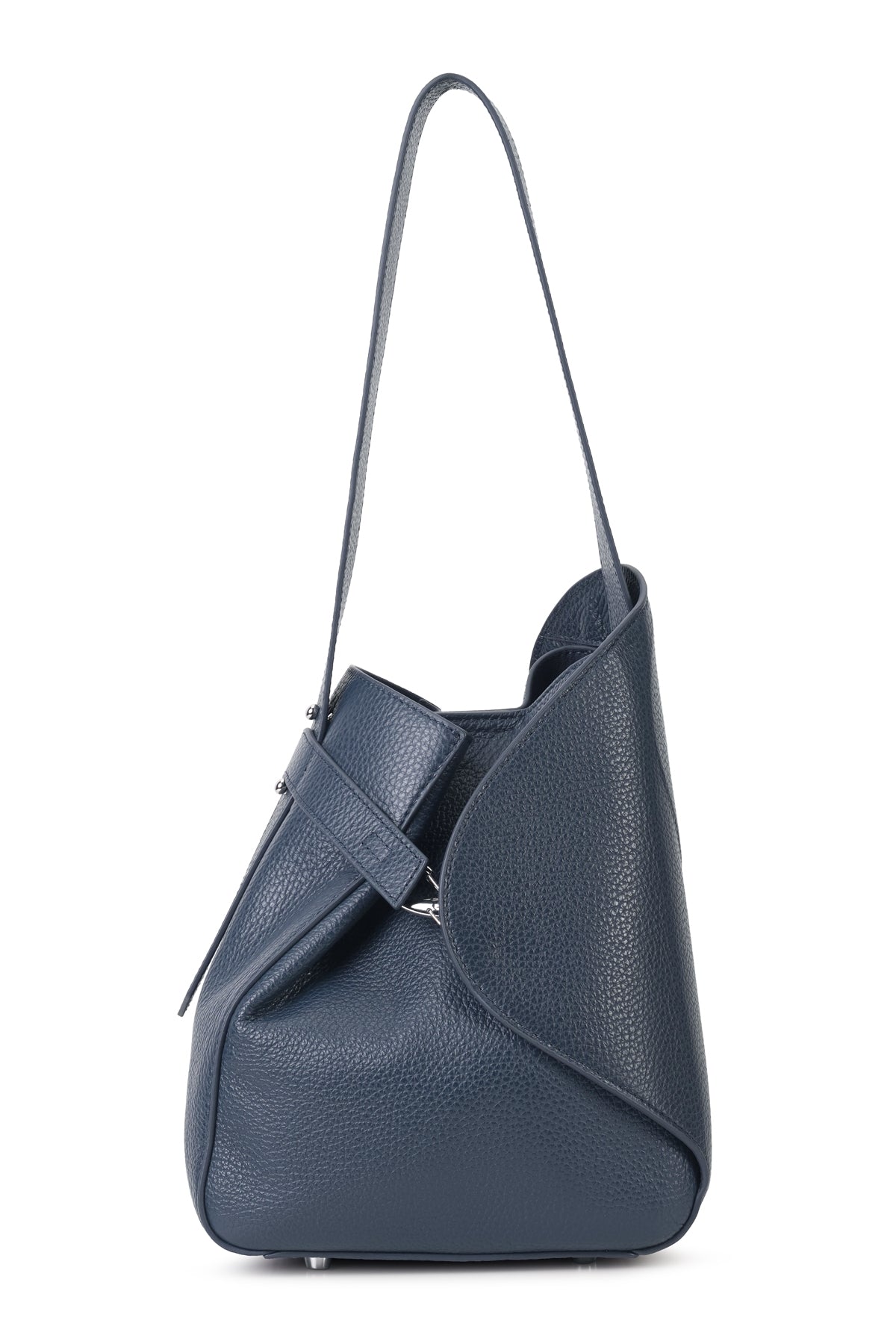 Britney Çanta - Pilot