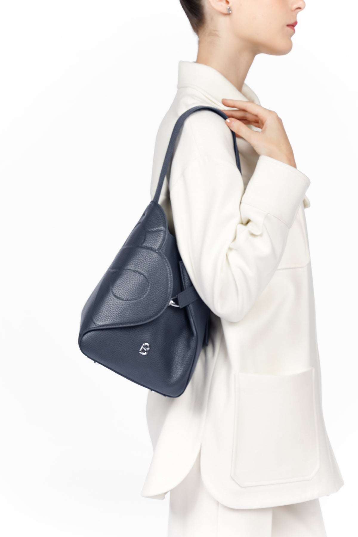 Britney Çanta - Pilot