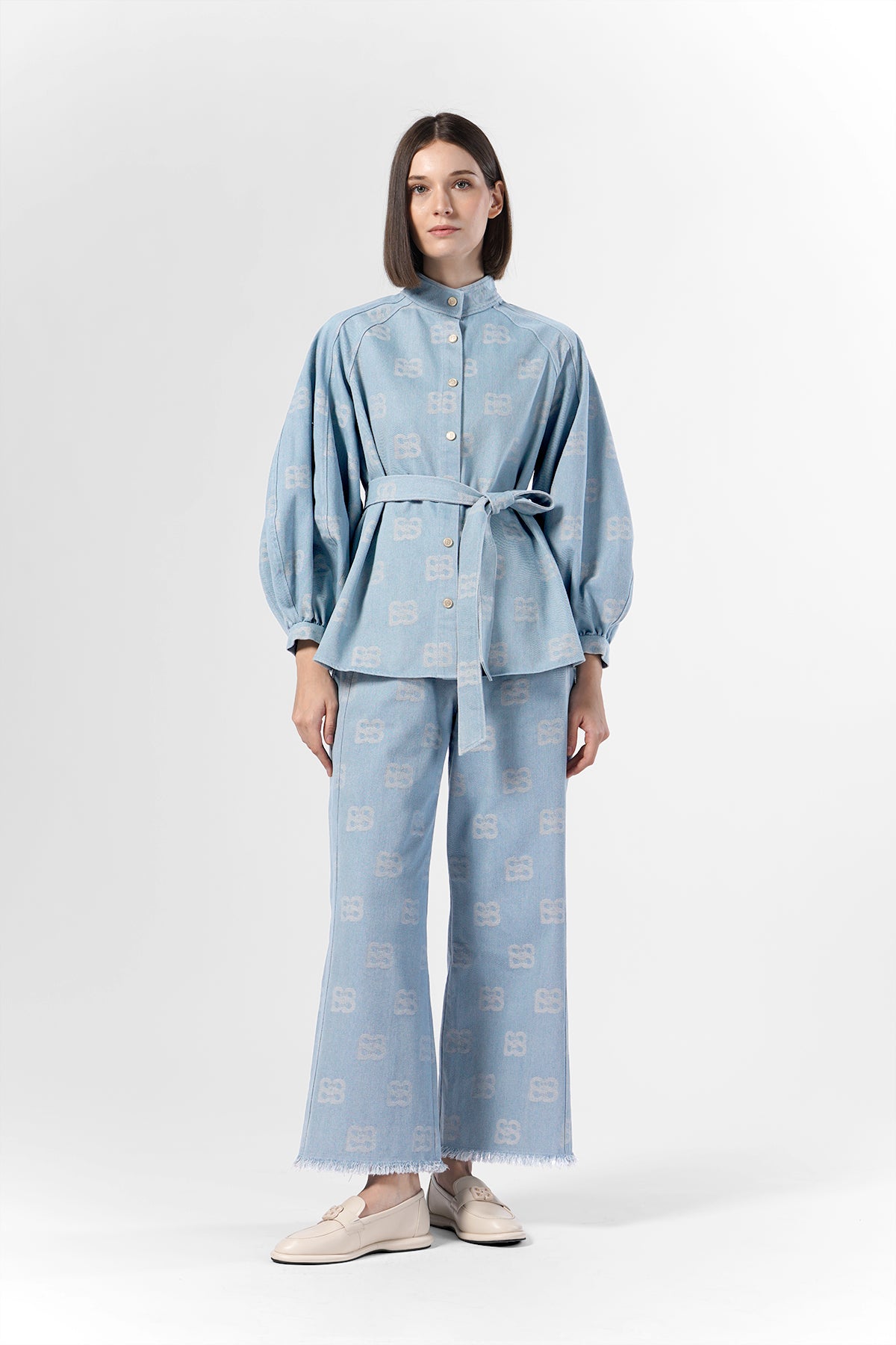 Deux Raglan Denim Shirt - Blue