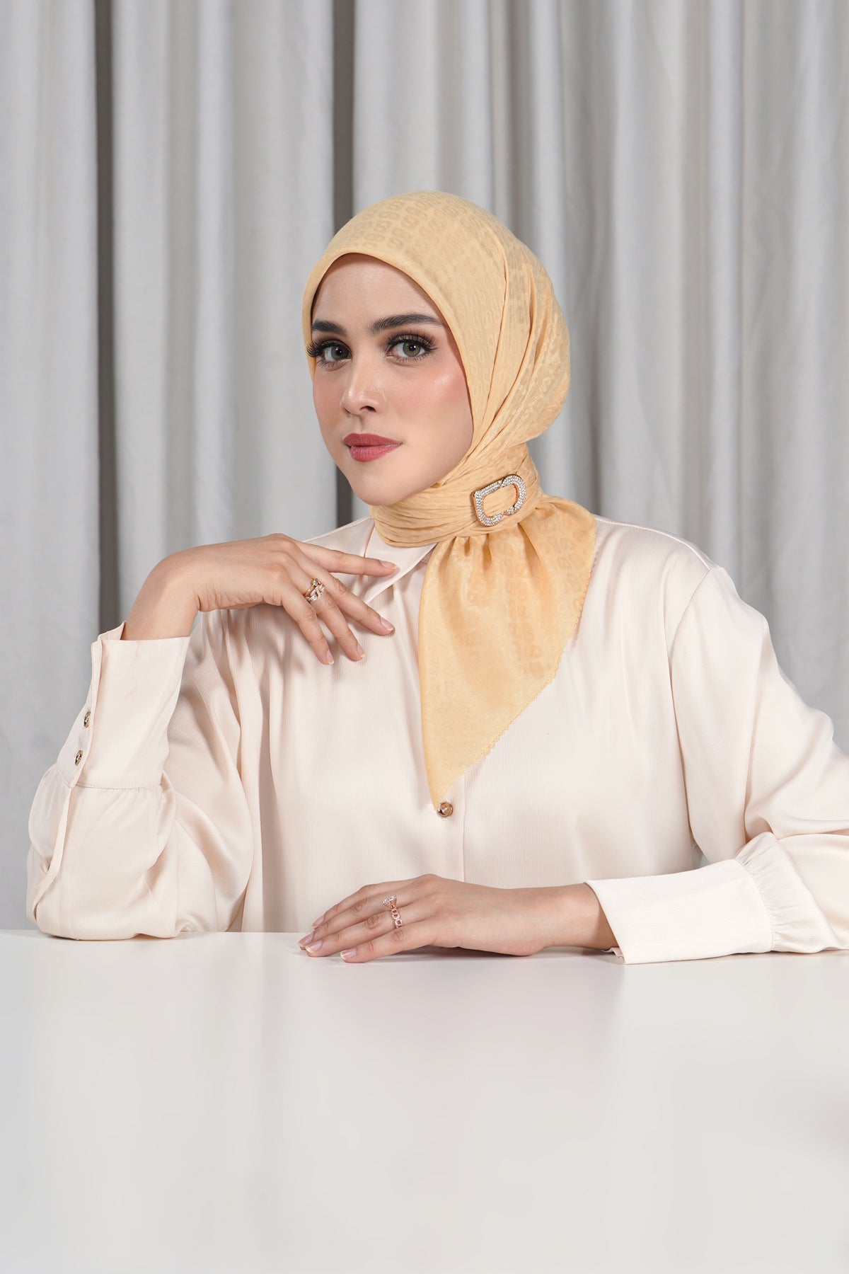 Everyday Tapis Embossed 2.0 - Beige