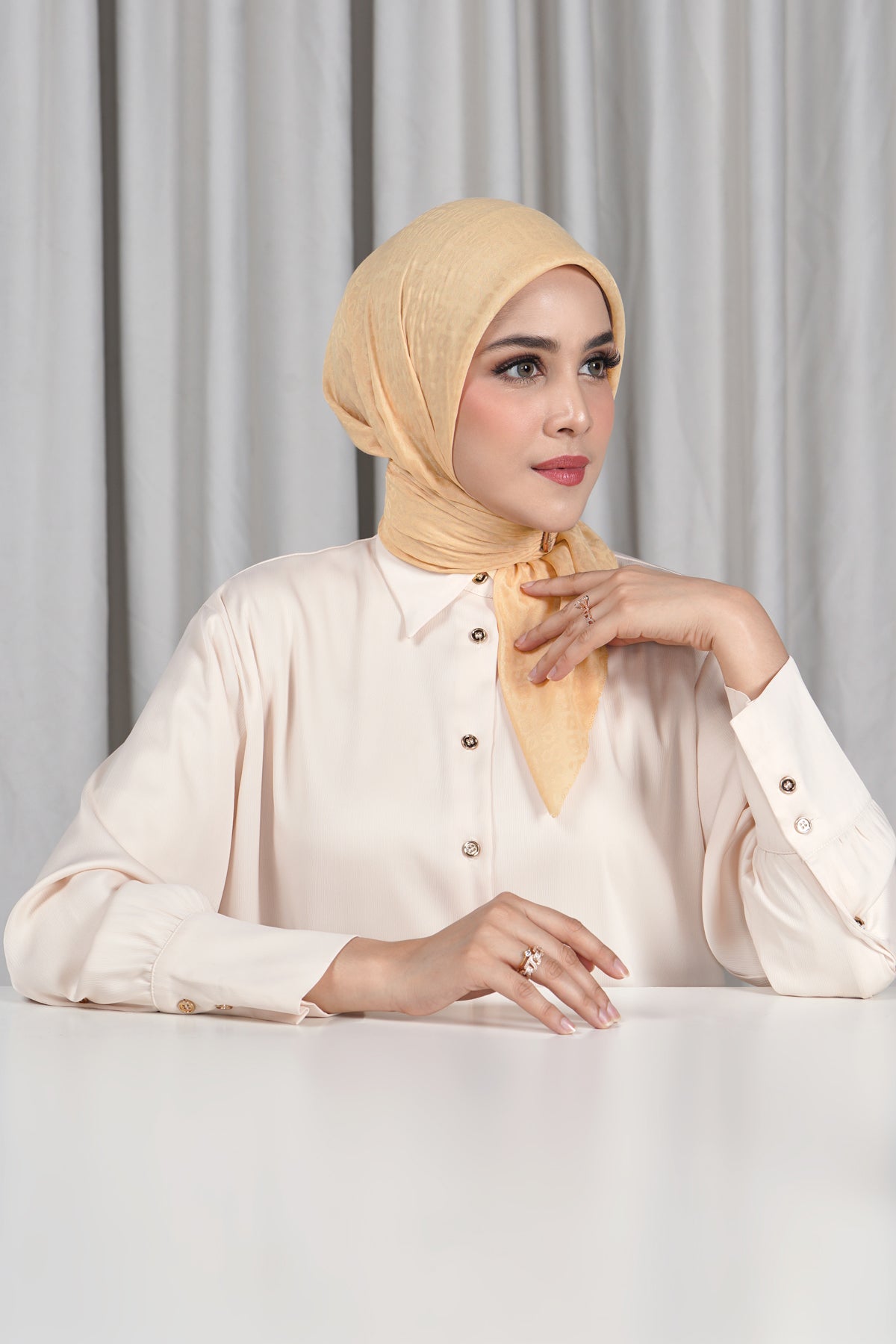 Everyday Tapis Embossed 2.0 - Beige