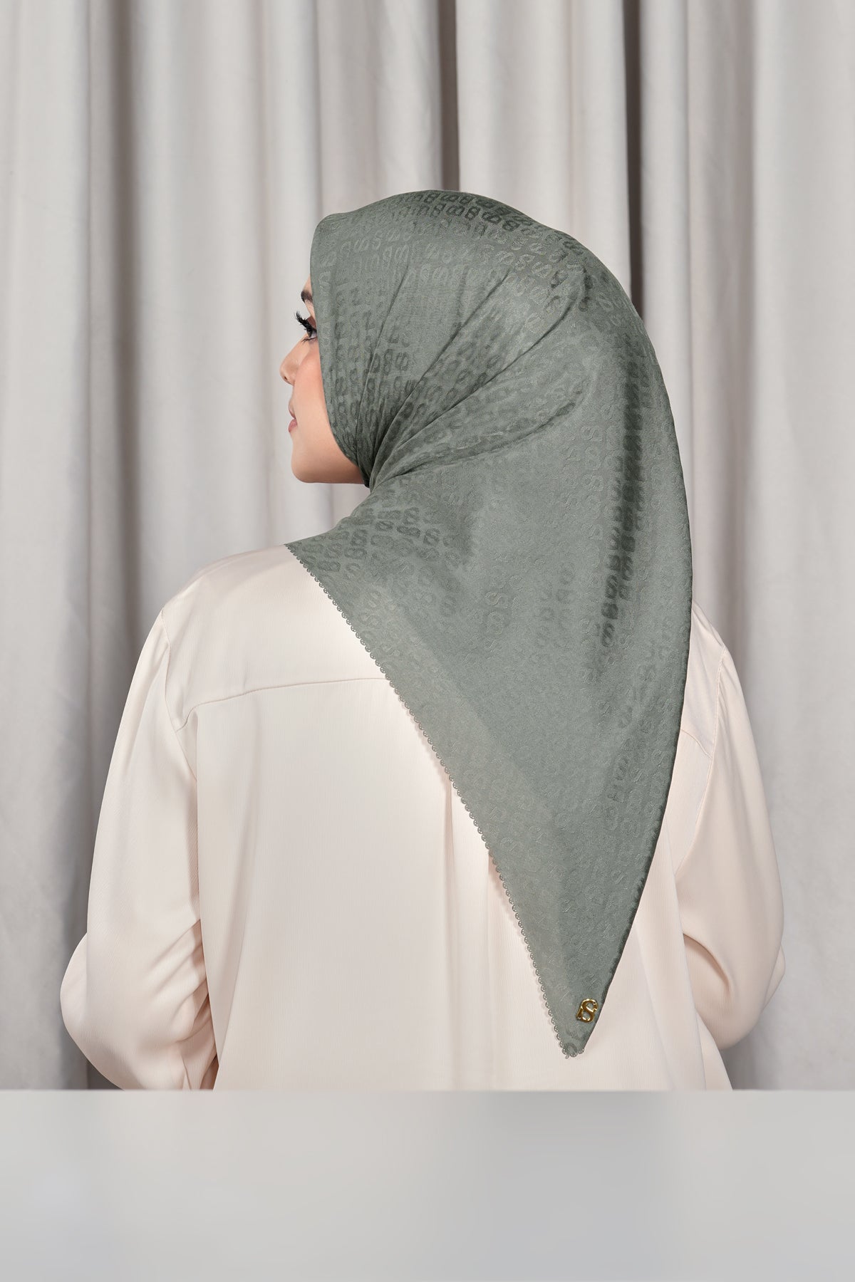 Everyday Tapis Embossed 2.0 - Gunmetal