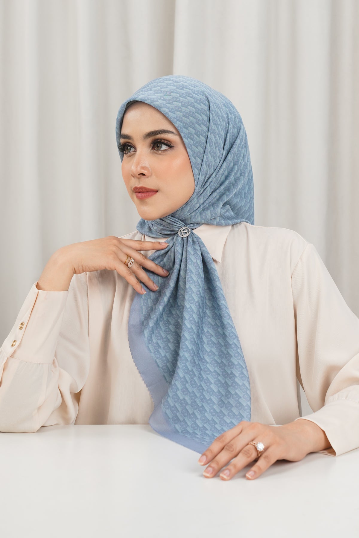 Leena Monogram Square - Faded Denim