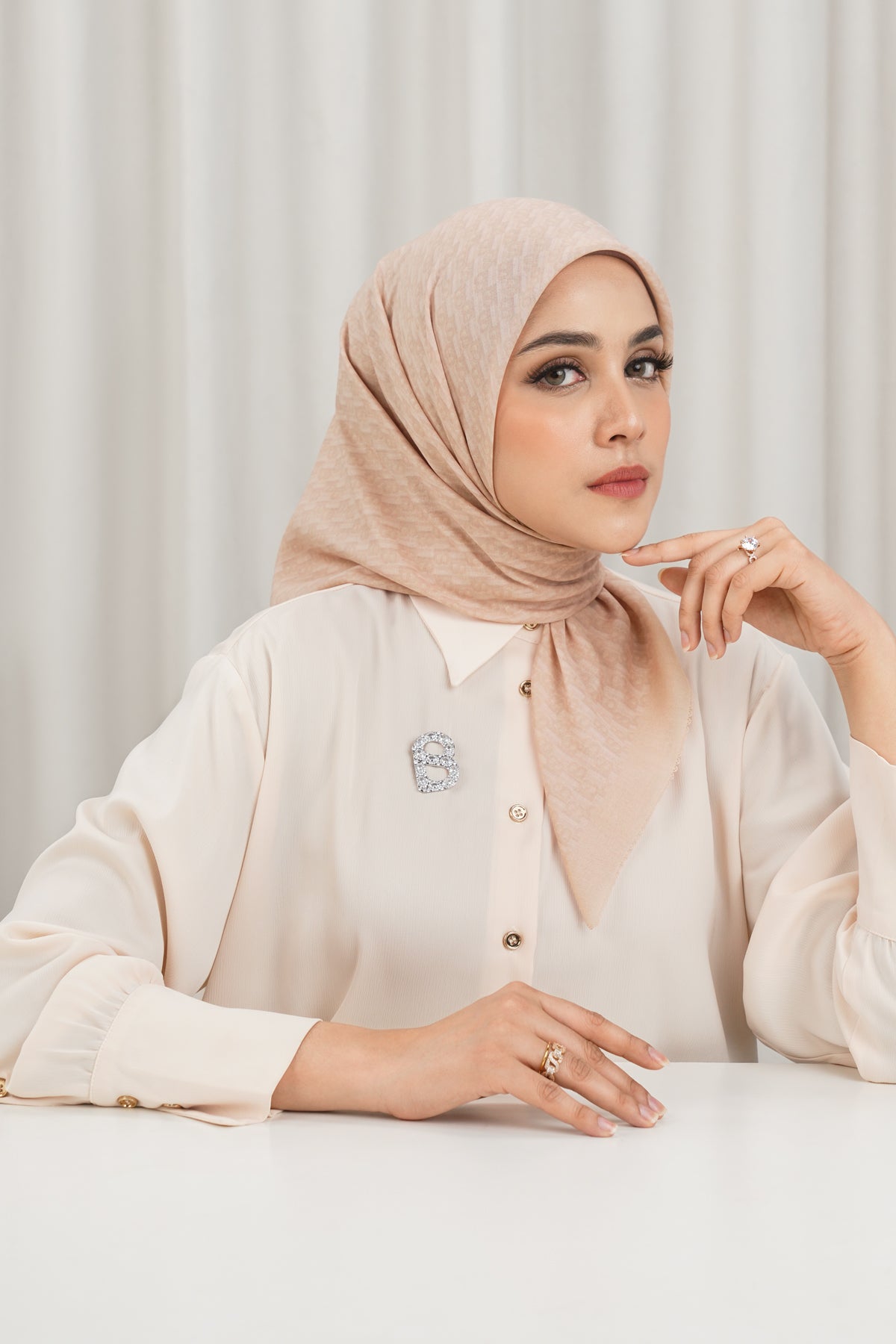 Leena Monogram Square - Ivory Cream