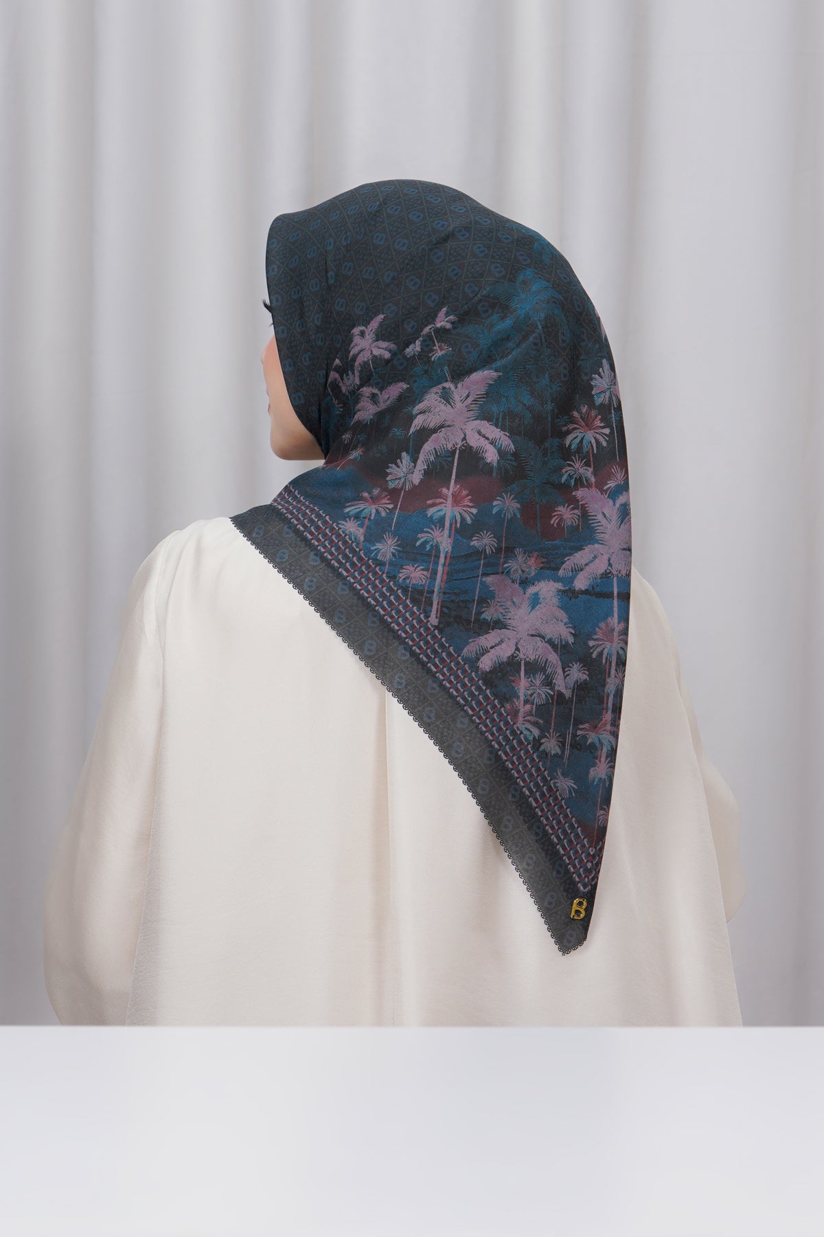 Palm Spring Square - Dusk