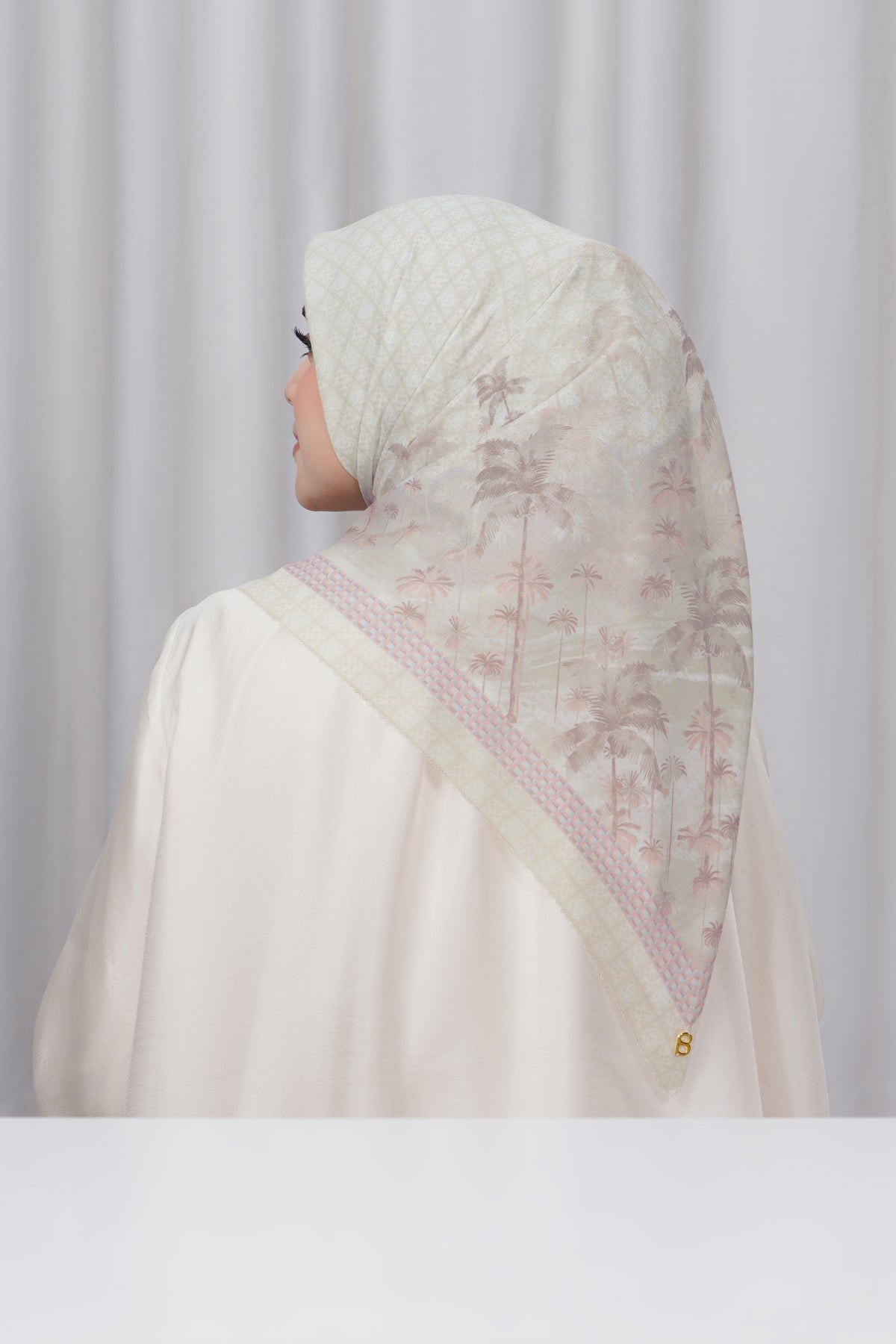 Palm Spring Square - Hills