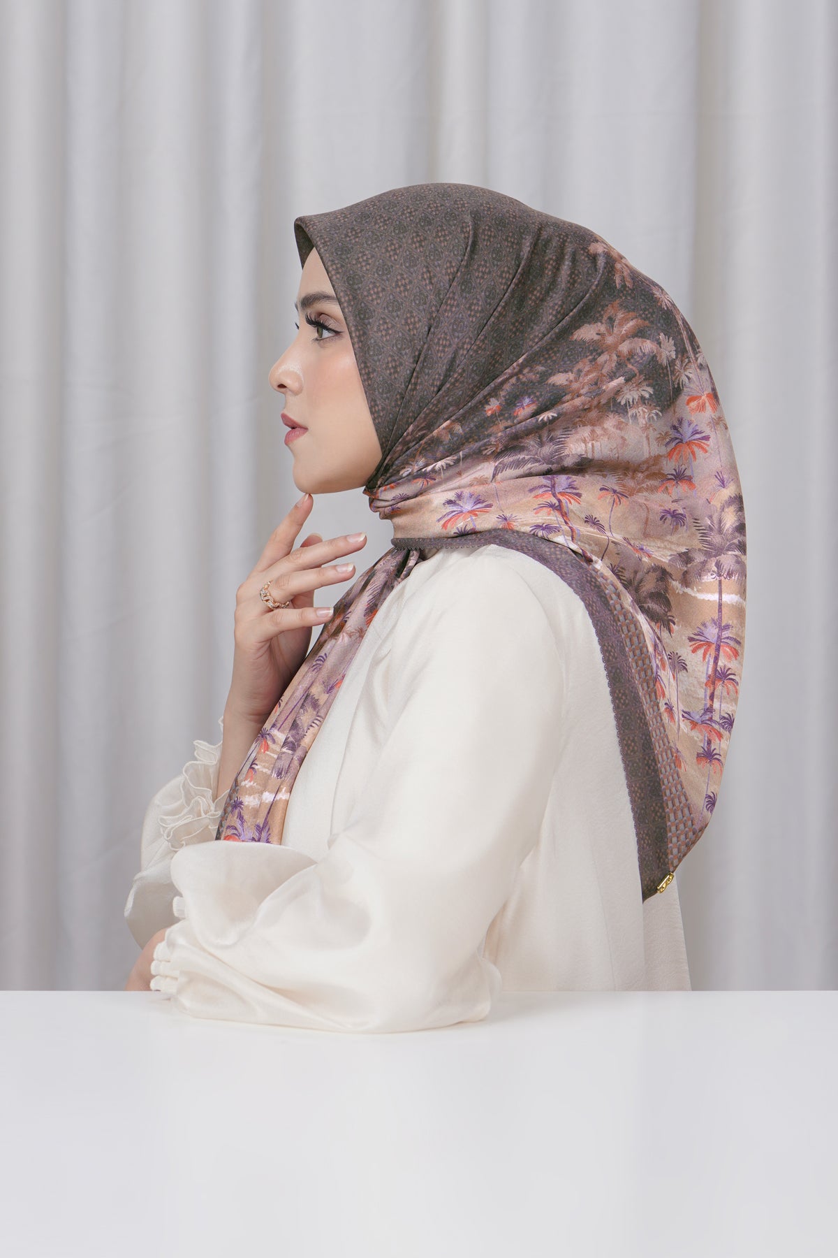 Palm Spring Square - Rodeo