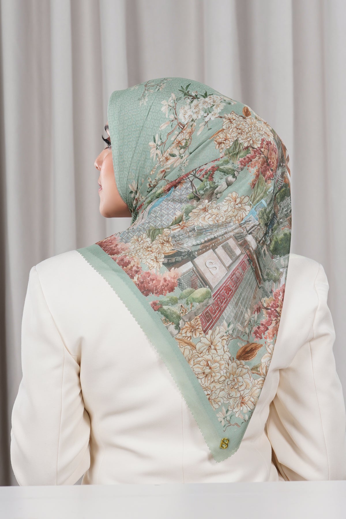 Seoul Square - Meadow