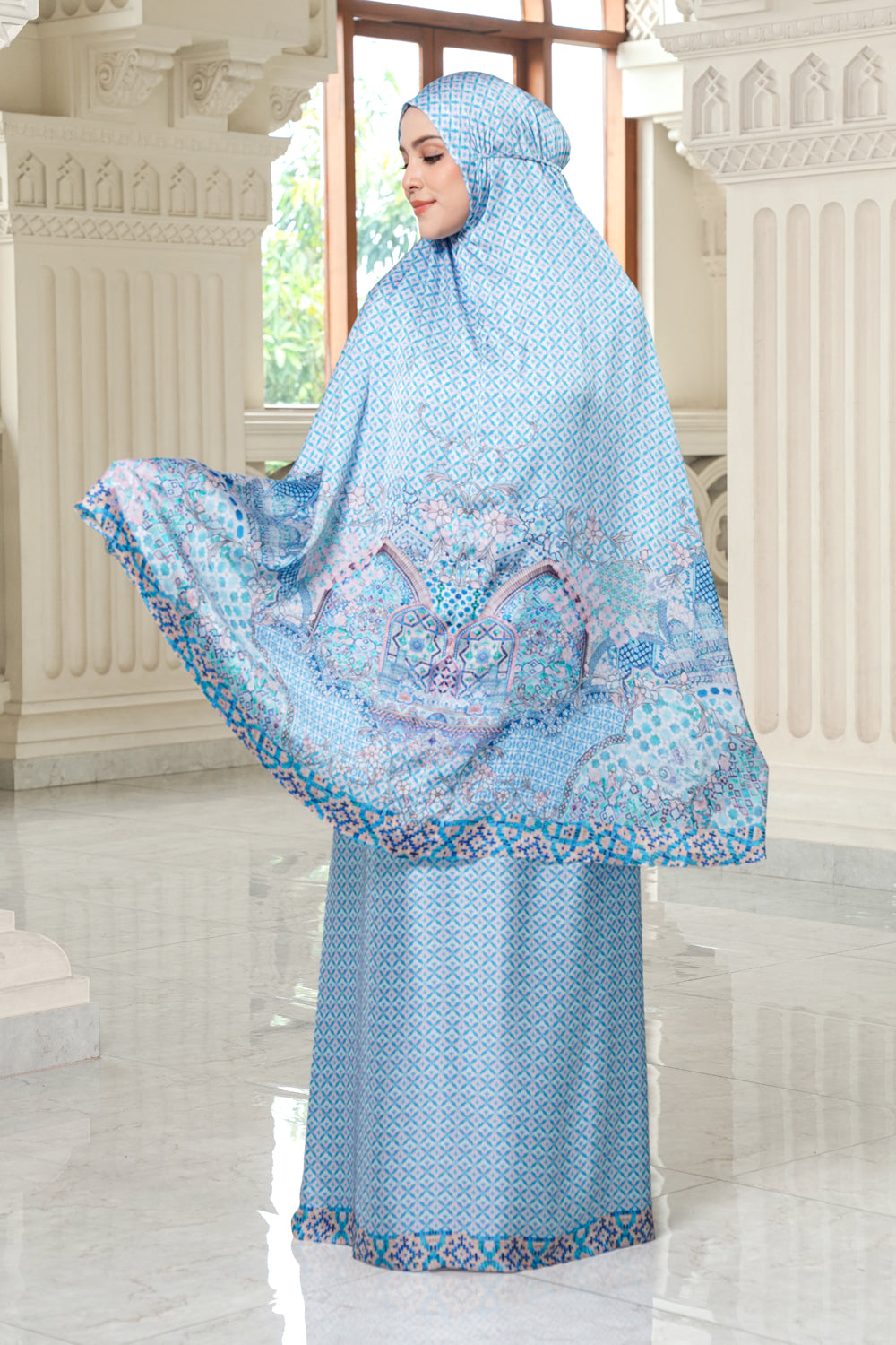 Shamara Prayer Robe - Cerulean