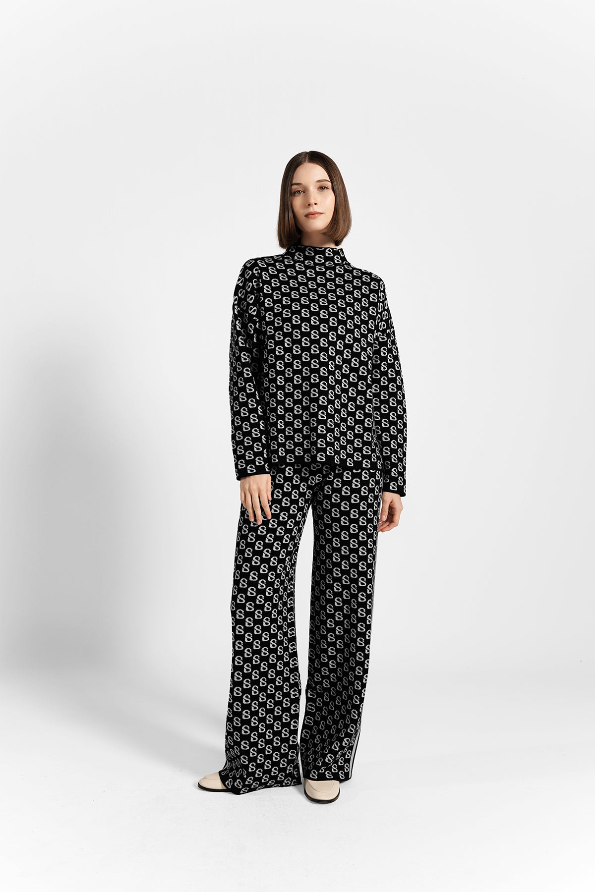 Signature Knit Set - Black