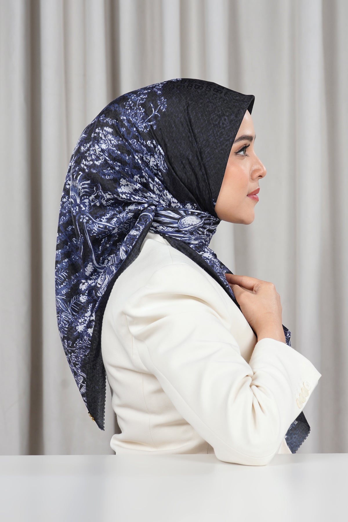 Soleil Square - Dawn