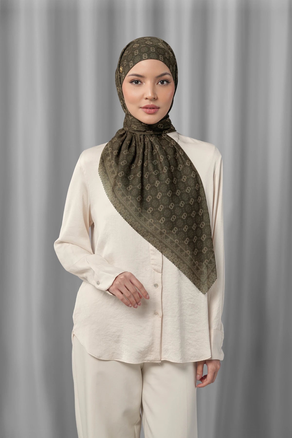 songket tie back square wood by buttonscarves styled outfit